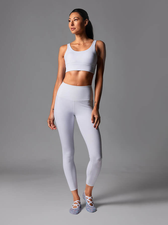 Tavi Empower Women's Sports Bra - High Support Workout Top with White Floral Pattern for Yoga, Running & Gym Fitness Activities