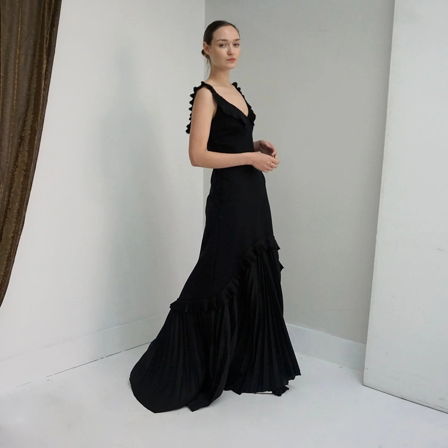 Asagao Gown - Soft Black Kimono Robe for Women | Comfortable Loungewear for Spa, Yoga & Relaxation at Home