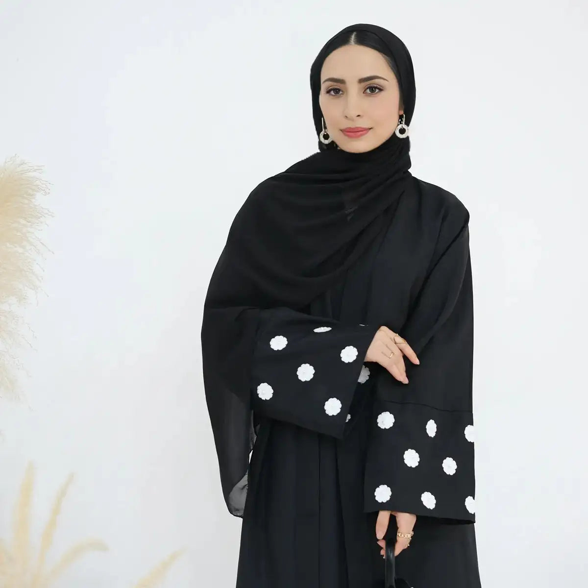 Elegant Floral Embroidery Open Abaya Dress for Women - Modest Muslim Prayer Dress & Special Occasion Wear