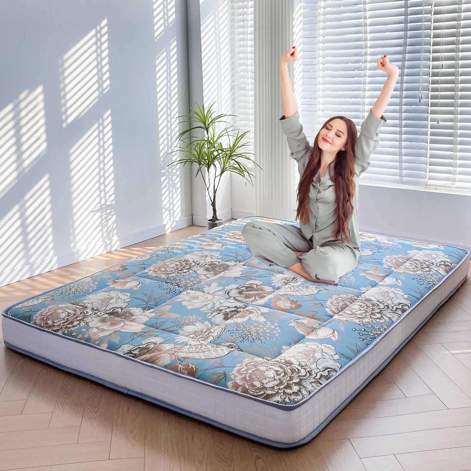 MAXYOYO 6-Inch Extra Thick Japanese Futon Mattress - Luxury Gold Floral & Bird Design Floor Sleeping Pad for Home, Guest Room, or Meditation Space