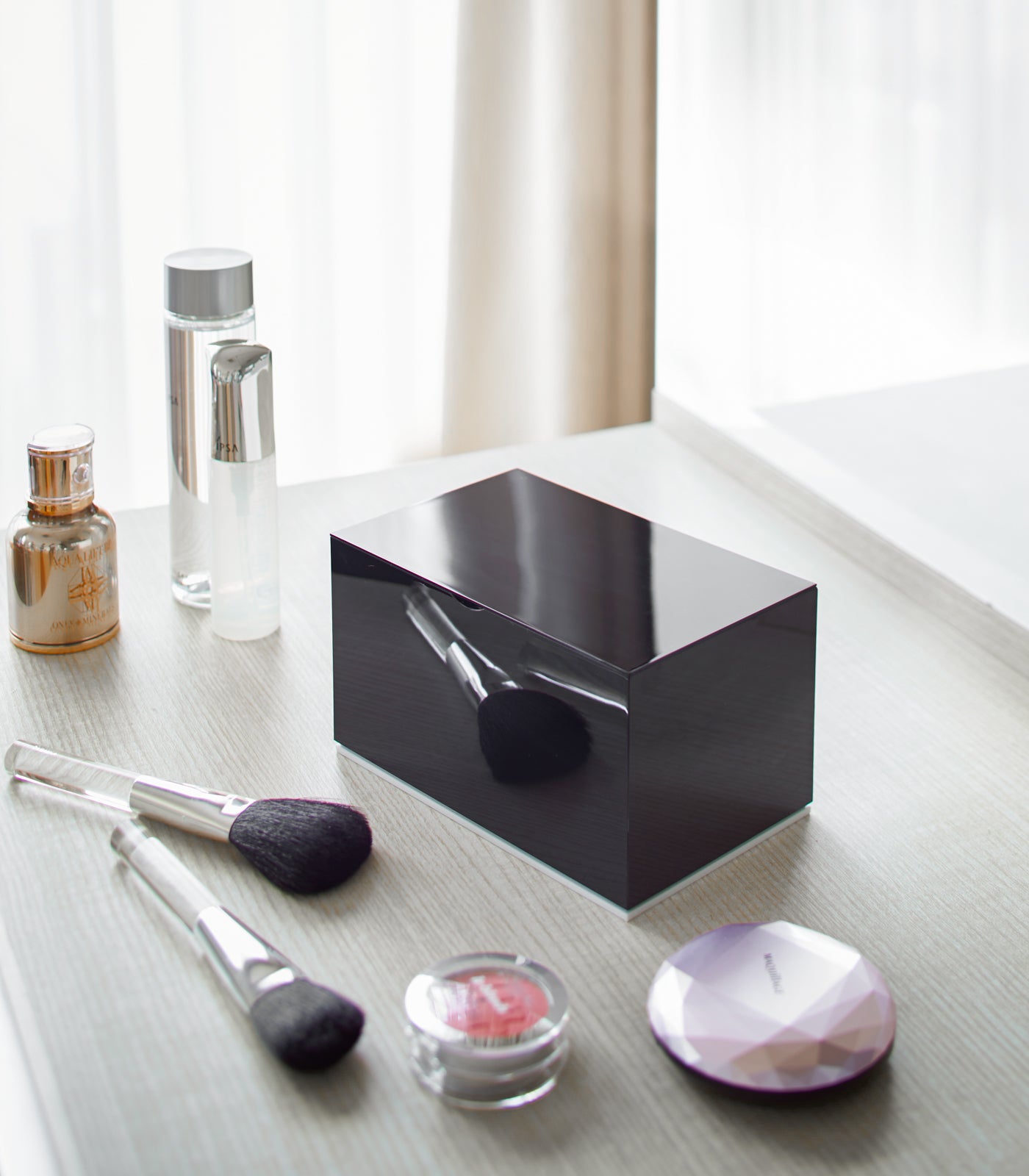 Premium Skincare Organizer - Acrylic Cosmetic Storage Box for Makeup & Beauty Products | Perfect for Vanity, Bathroom & Travel Organization