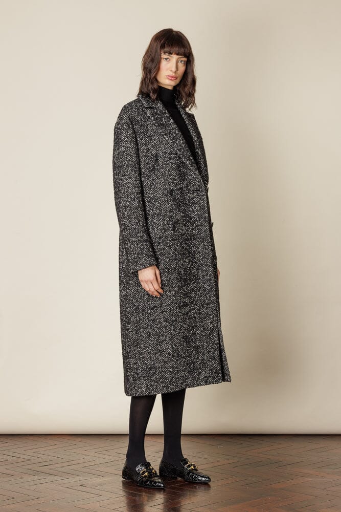 Stylish RTW Long Double Breasted Coat in Black & White Herringbone Knit - Perfect for Winter Fashion & Office Wear