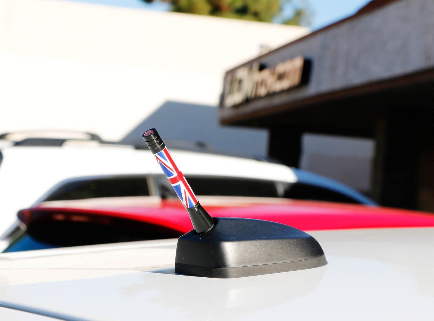 3 Red Union Jack UK British Flag Design Short Antenna for MINI Cooper - Stylish Car Accessory for British Enthusiasts & Mini Cooper Owners - Perfect for Car Shows, Road Trips & Patriotic Display