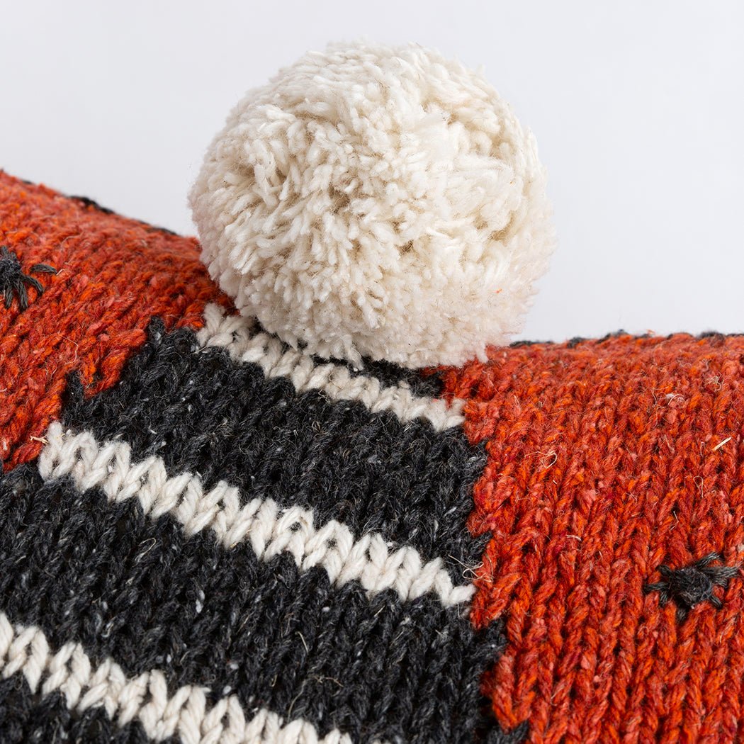 Halloween Gonk Cushion Knitting Kit - DIY Knitting Set for Cozy Home Decor, Perfect for Halloween Party & Fall Season Decorations