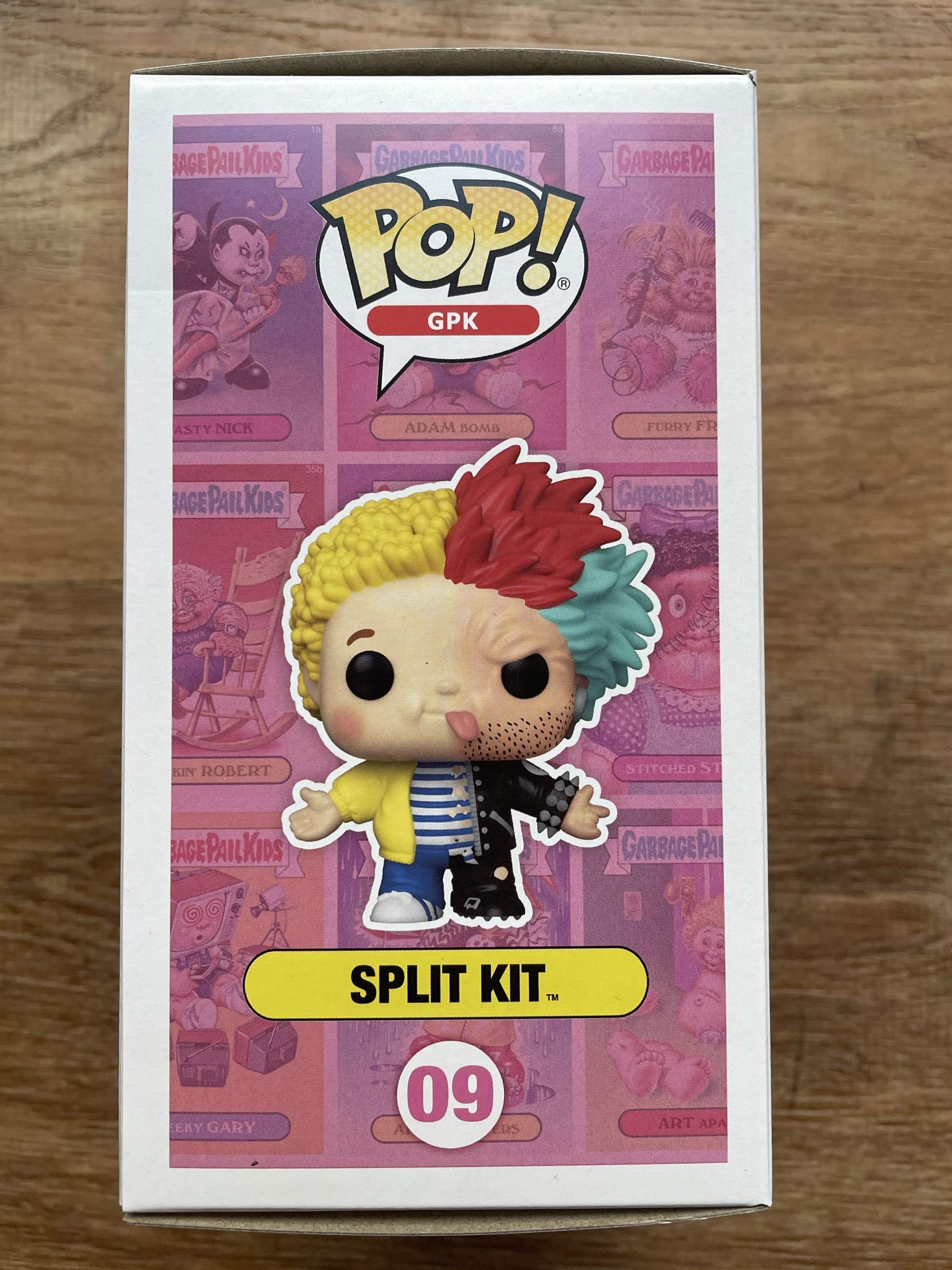 Garbage Pail Kids Split Kit Pop #09 Vinyl Figure Collectible - Includes Plastic Protector Case for Display Box Protection | Perfect for Pop Culture Collectors, Gift Giving & Home Decor Display