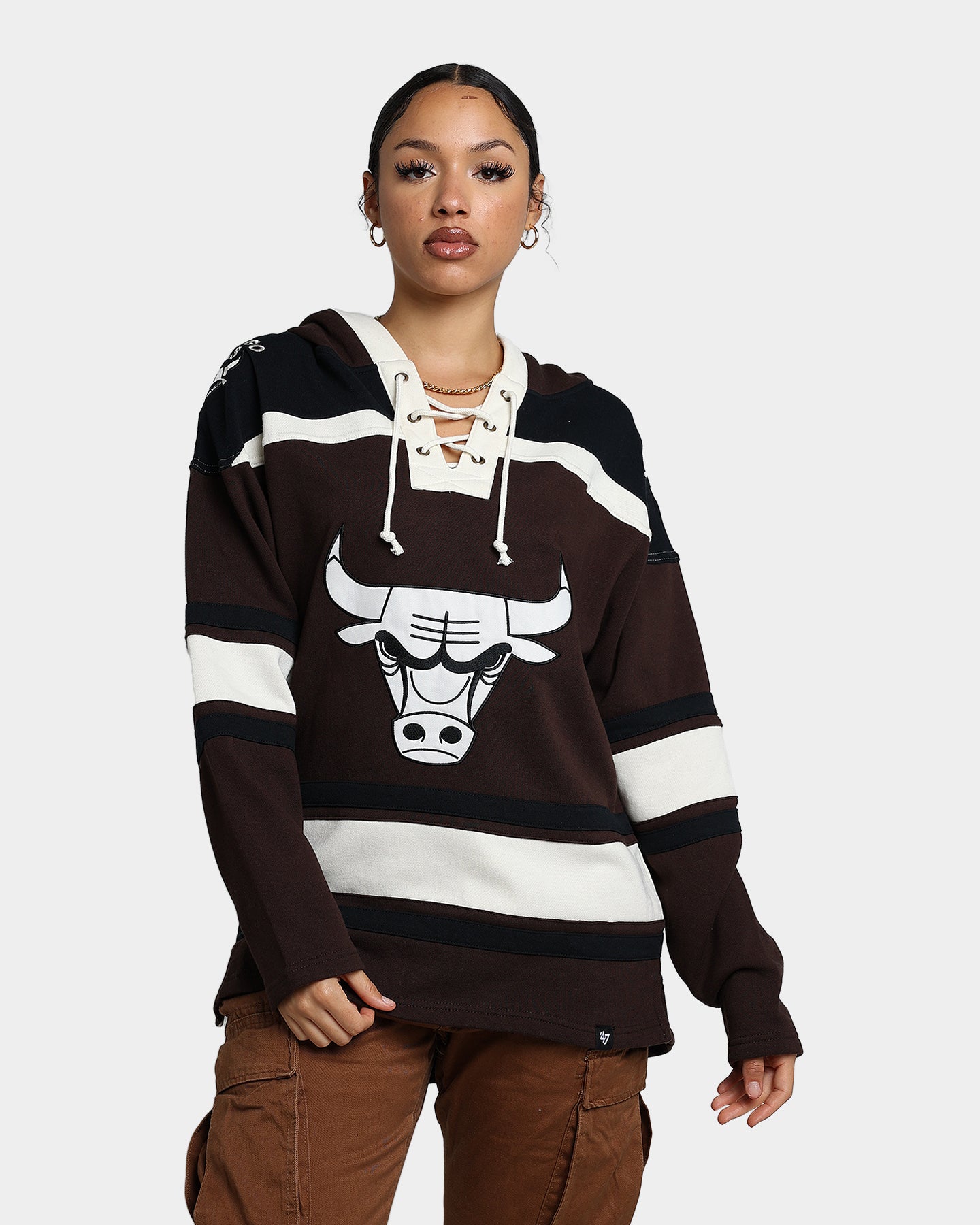 47 Brand Chicago Bulls Superior Lacer Hoodie Brown - Men's NBA Pullover Sweatshirt for Basketball Fans & Streetwear Fashion | Game Day & Casual Wear