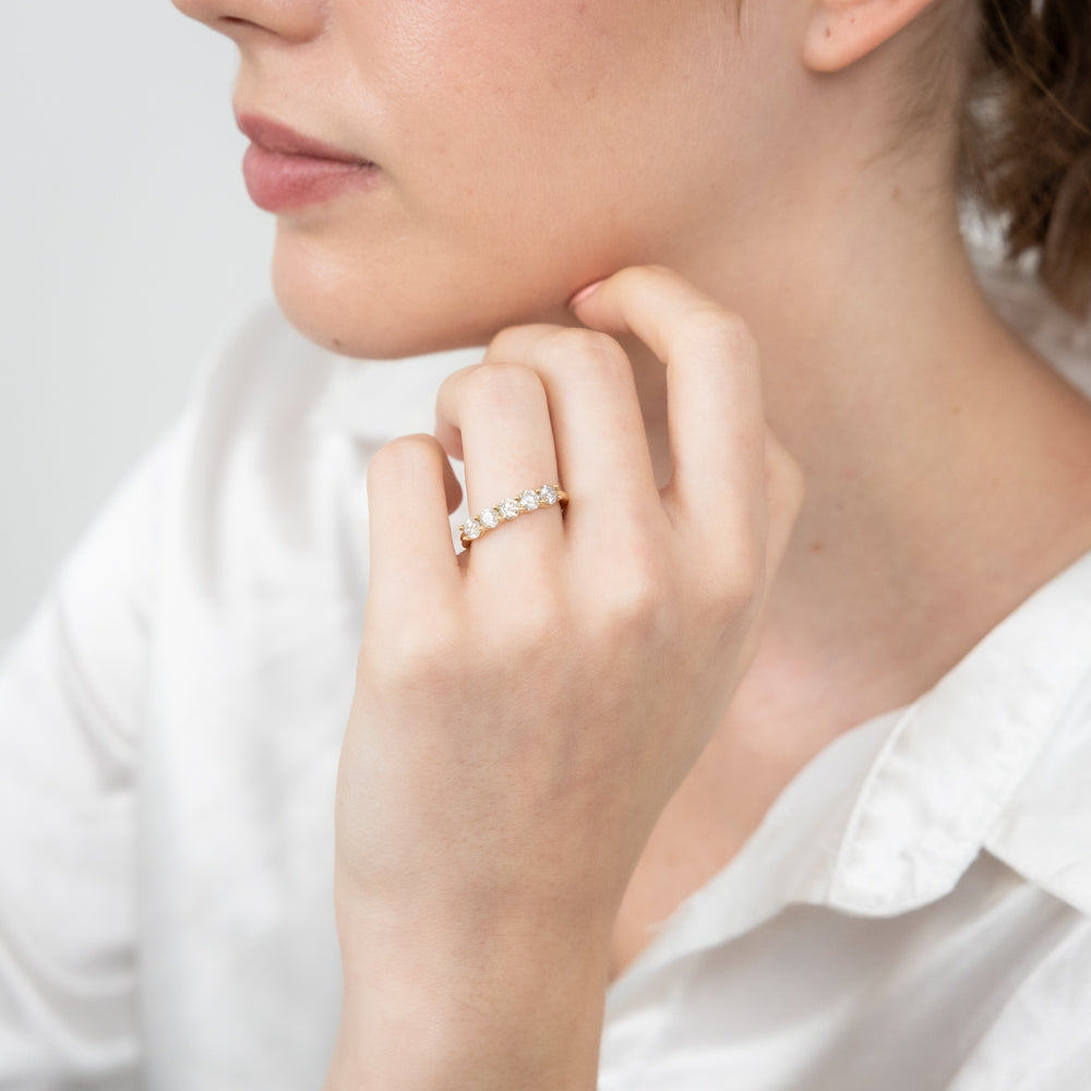 14K Yellow Gold 0.95 Carat Diamond Eternity Ring with 5 Round Brilliant Cut Diamonds - Perfect for Anniversary, Wedding, or Engagement Gift