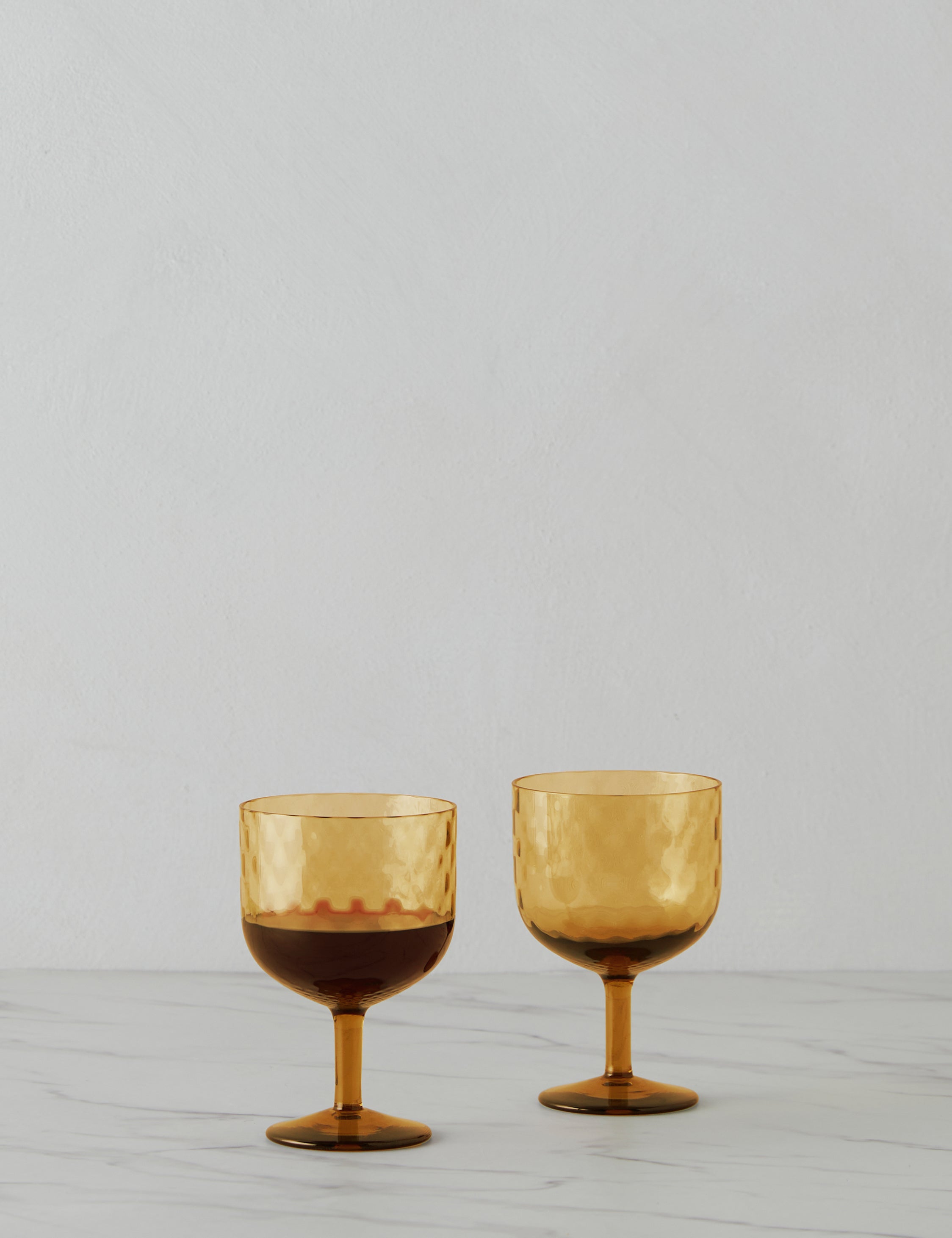 LSA International Dapple Wine Glass Set - Elegant Handmade Glassware for Red & White Wine - Perfect for Dinner Parties, Weddings & Home Decor