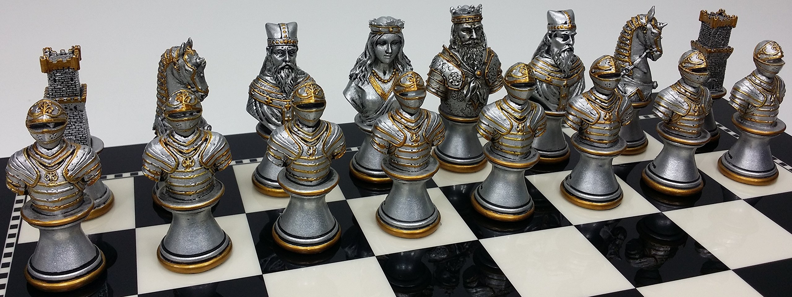 Medieval Crusades Knight Chess Set - Gold & Silver Busts with 15