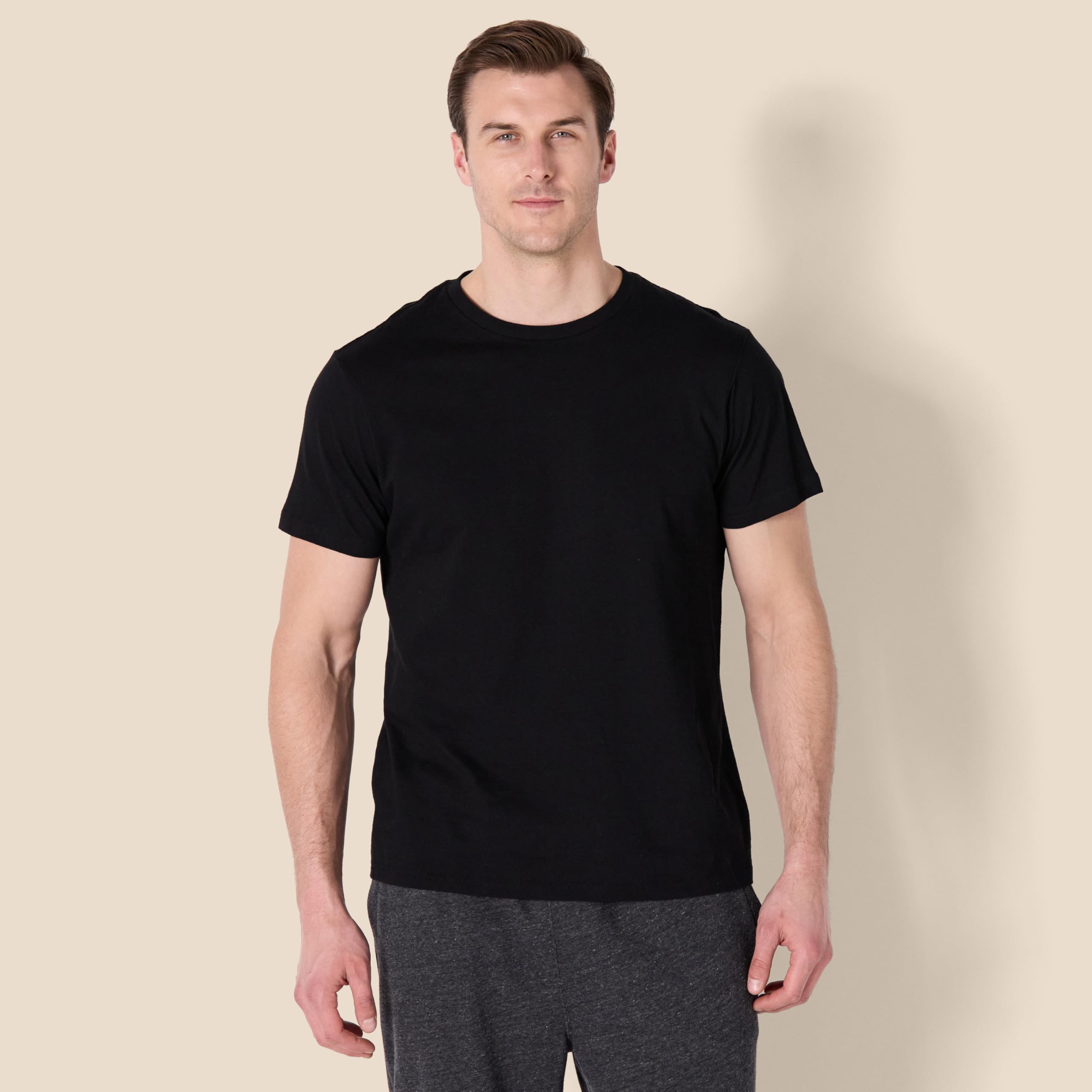 Amazon Essentials Men's Crew Neck T-Shirts 6-Pack - Soft Cotton Basic Tees for Casual Wear, Layering & Everyday Comfort - Perfect for Work, Gym & Weekend Outfits