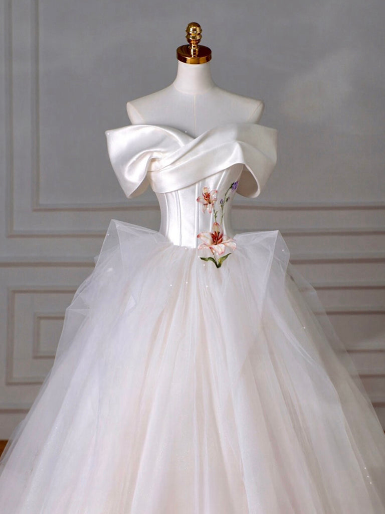 Elegant A-Line Off Shoulder Beige Tulle Long Prom Dress for Formal Events - Perfect for Homecoming, Weddings & Evening Galas