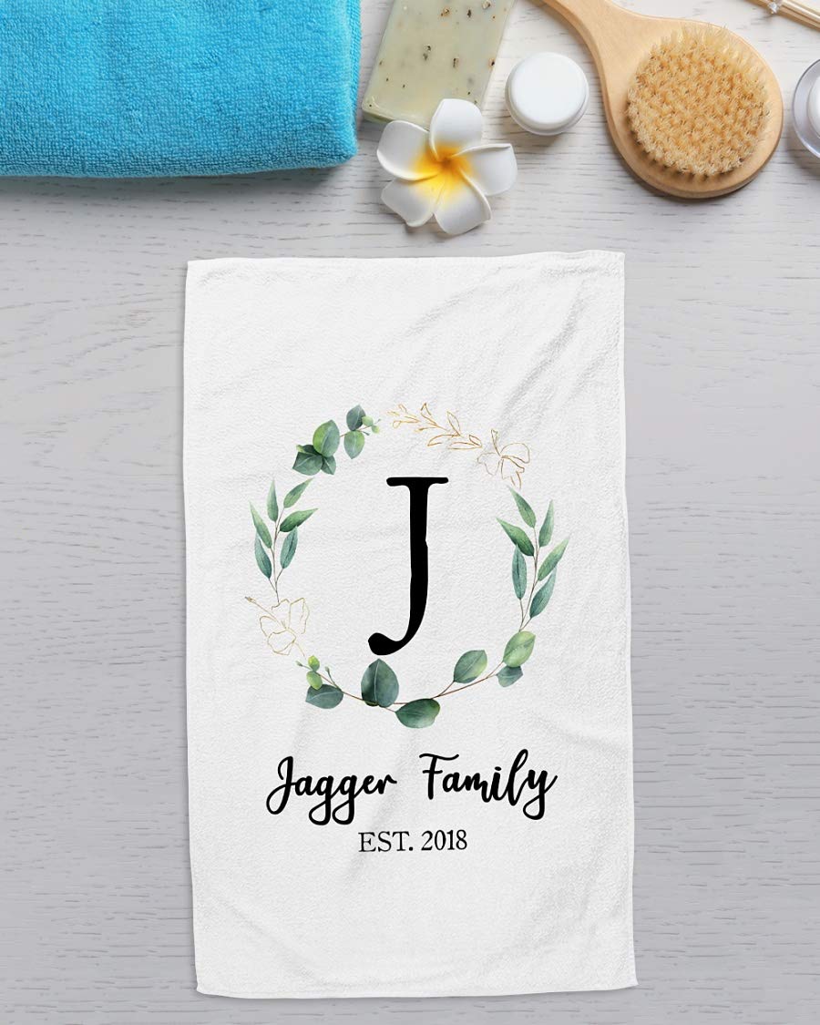 Custom Name & Year Personalized Leaf Wreath Hand Towel - Soft White Decorative Housewarming Gift for Kids, Girls, Boys, Men & Women - Perfect for New Homes, Guest Bathrooms, Christmas & Thanksgiving Celebrations