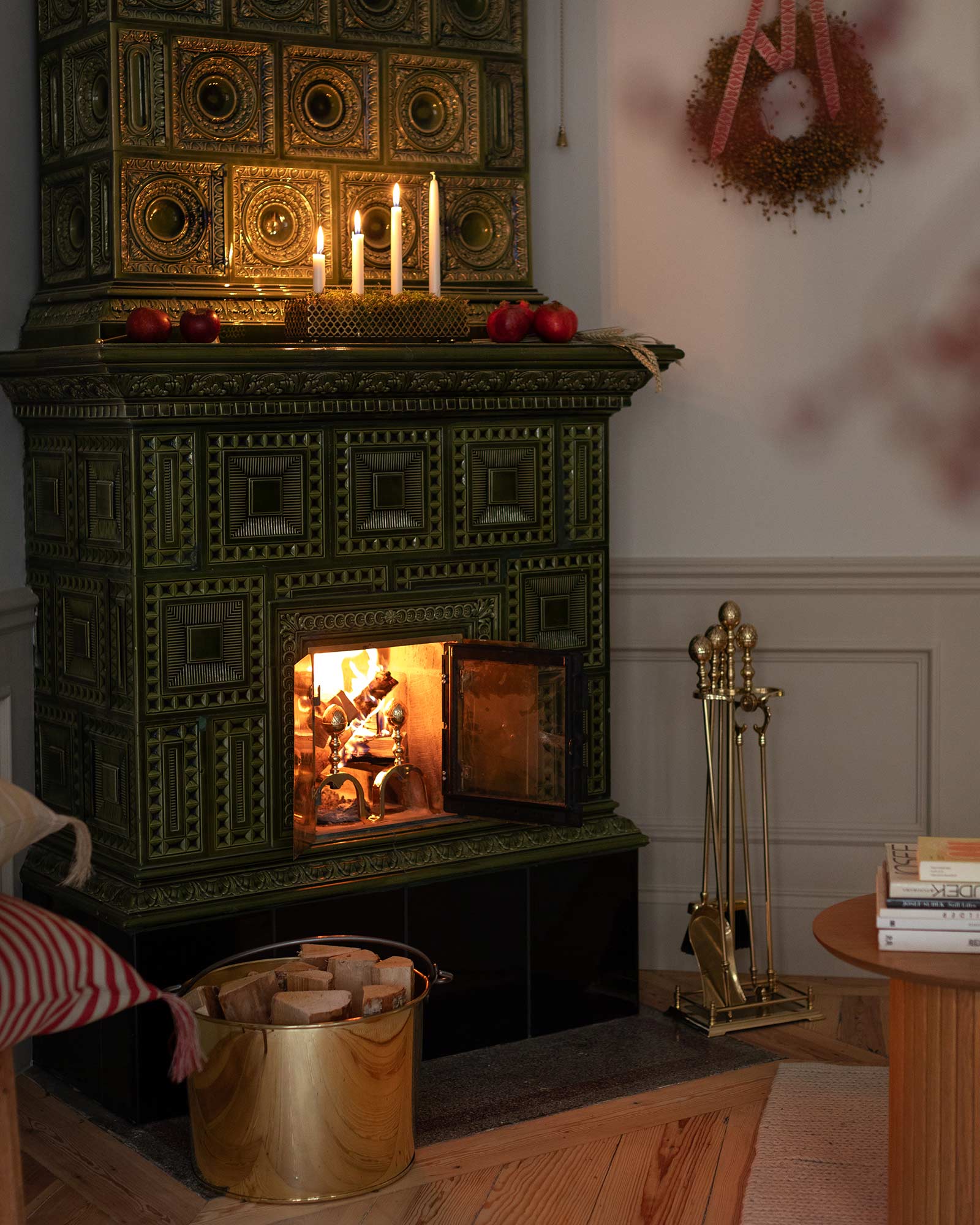 Eldgaffelset Brass Fireplace Set - Premium Fireplace Tools for Wood Stove & Fire Pit - Perfect for Indoor & Outdoor Use