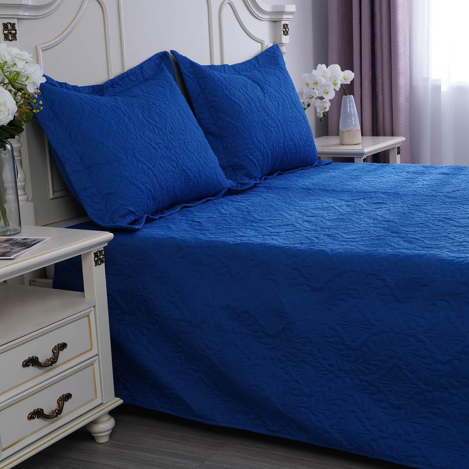 Shop LC HOMESMART Nobility Pinsonic Quilt Set - Blue 2-Piece Shams, Wrinkle-Free Bedding, Luxury Comfort for All Seasons | Perfect Birthday Gift, Housewarming Present & Bedroom Decor Upgrade