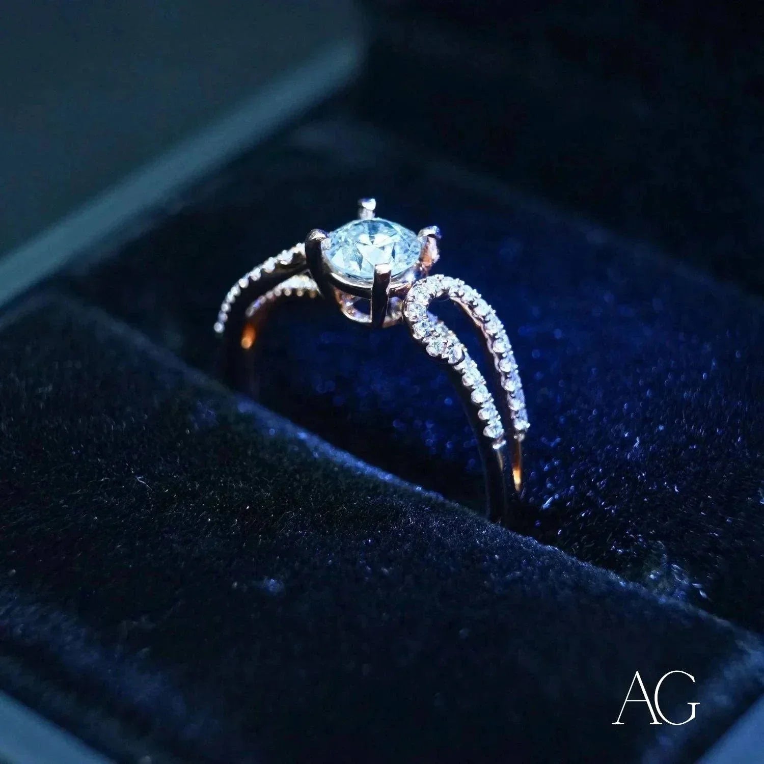 18k Rose Gold Diamond Ring for Women - Elegant & Romantic Engagement, Wedding, Anniversary Jewelry Gift - Perfect for Proposals, Bridal, and Special Occasions