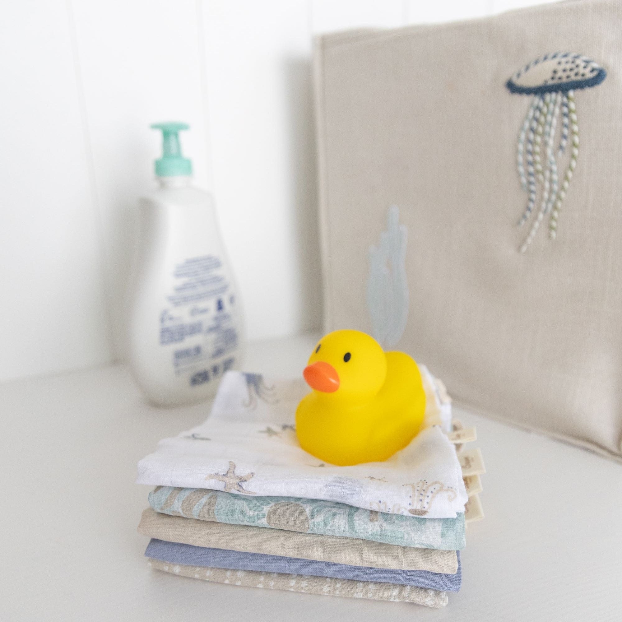 Crane Baby Cove 5-Piece Wash Cloth Set | Soft Organic Cotton Baby Washcloths with Sea Life Design | Perfect for Newborn Bath Time & Gentle Skin Care