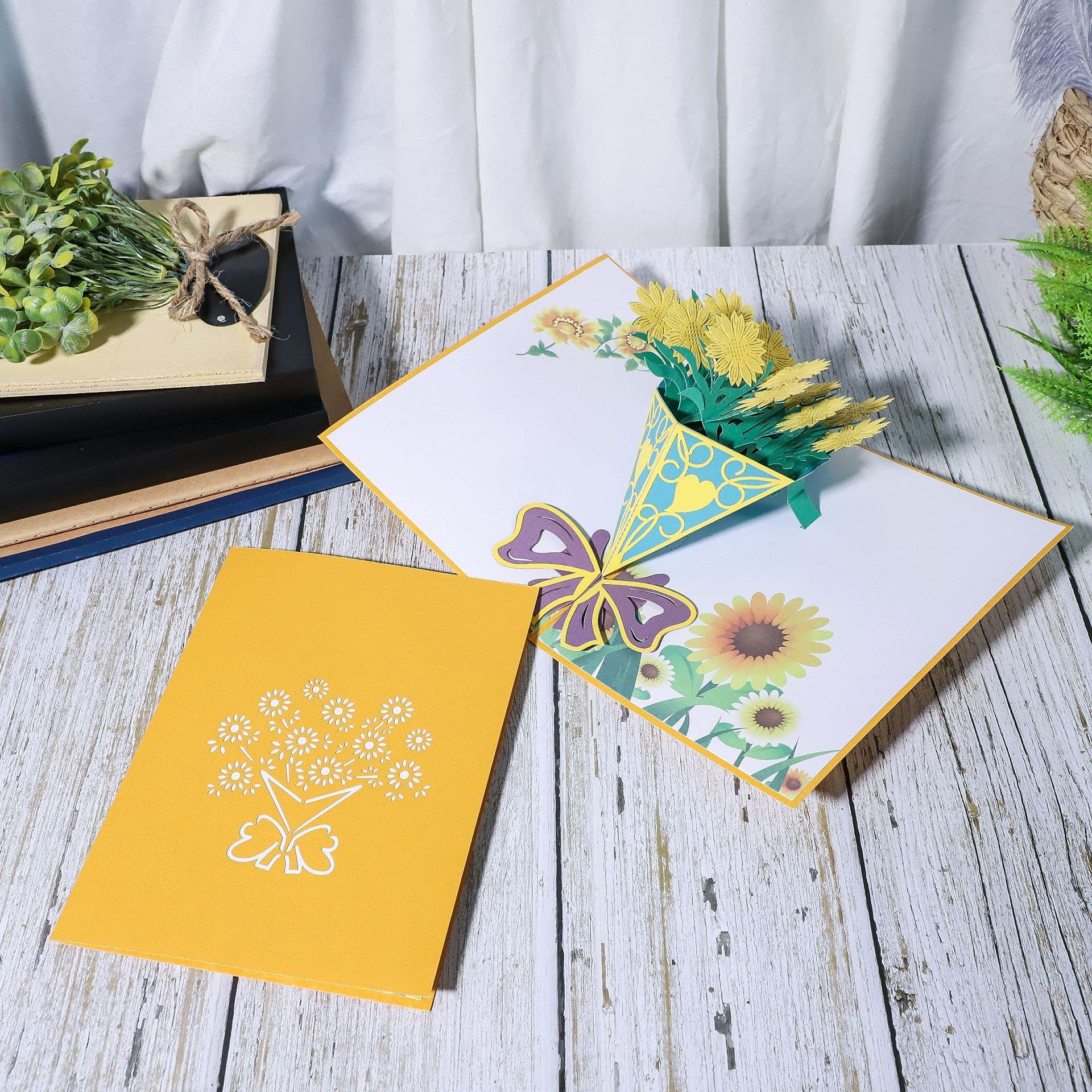 3D Pop Up Greeting Cards for Valentine's Day, Mother's Day, Anniversary & Birthday - Sunflower Design | Perfect for Wives, Moms & Loved Ones | Handcrafted Paper Flower Cards for Special Occasions & Romantic Gifts