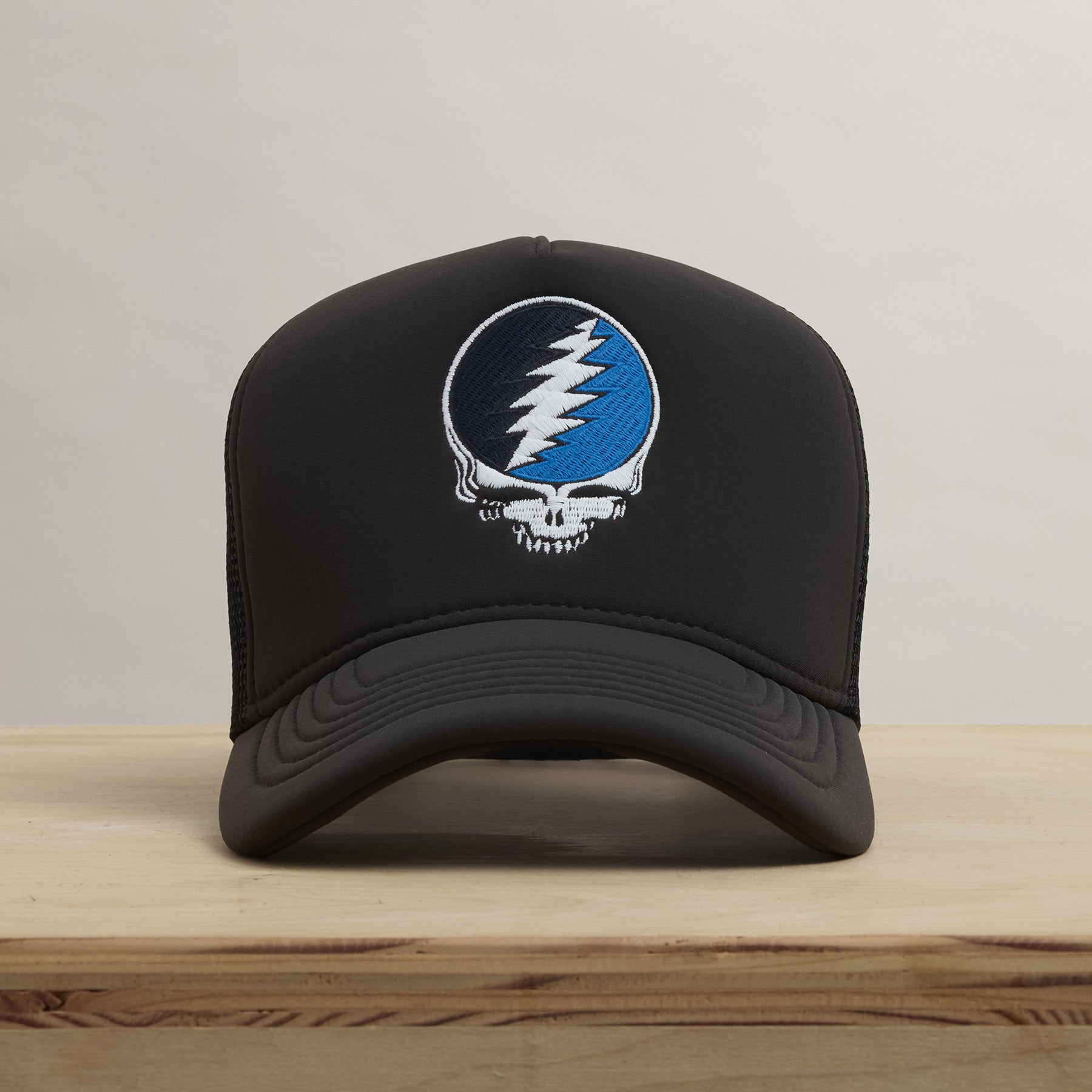 Grateful Dead Multicolor Skull Embroidery Trucker Hat - Carbon Grey | Vintage Style Adjustable Snapback for Men & Women | Perfect for Concerts, Festivals & Casual Outfits