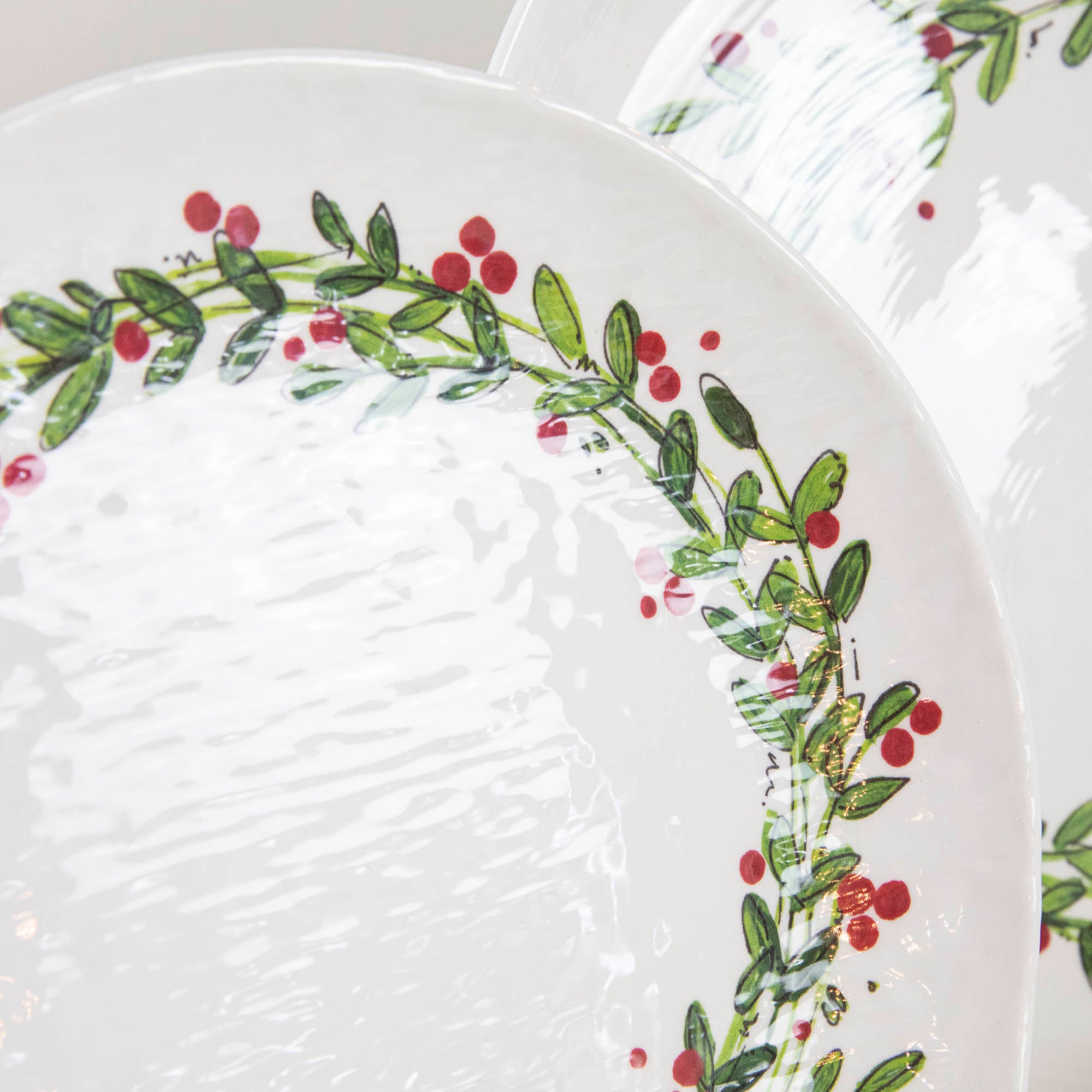Christmas Wreath Dinner Plates & Serving Dishes - Holiday Tableware Set for Festive Dining & Christmas Party Decorations