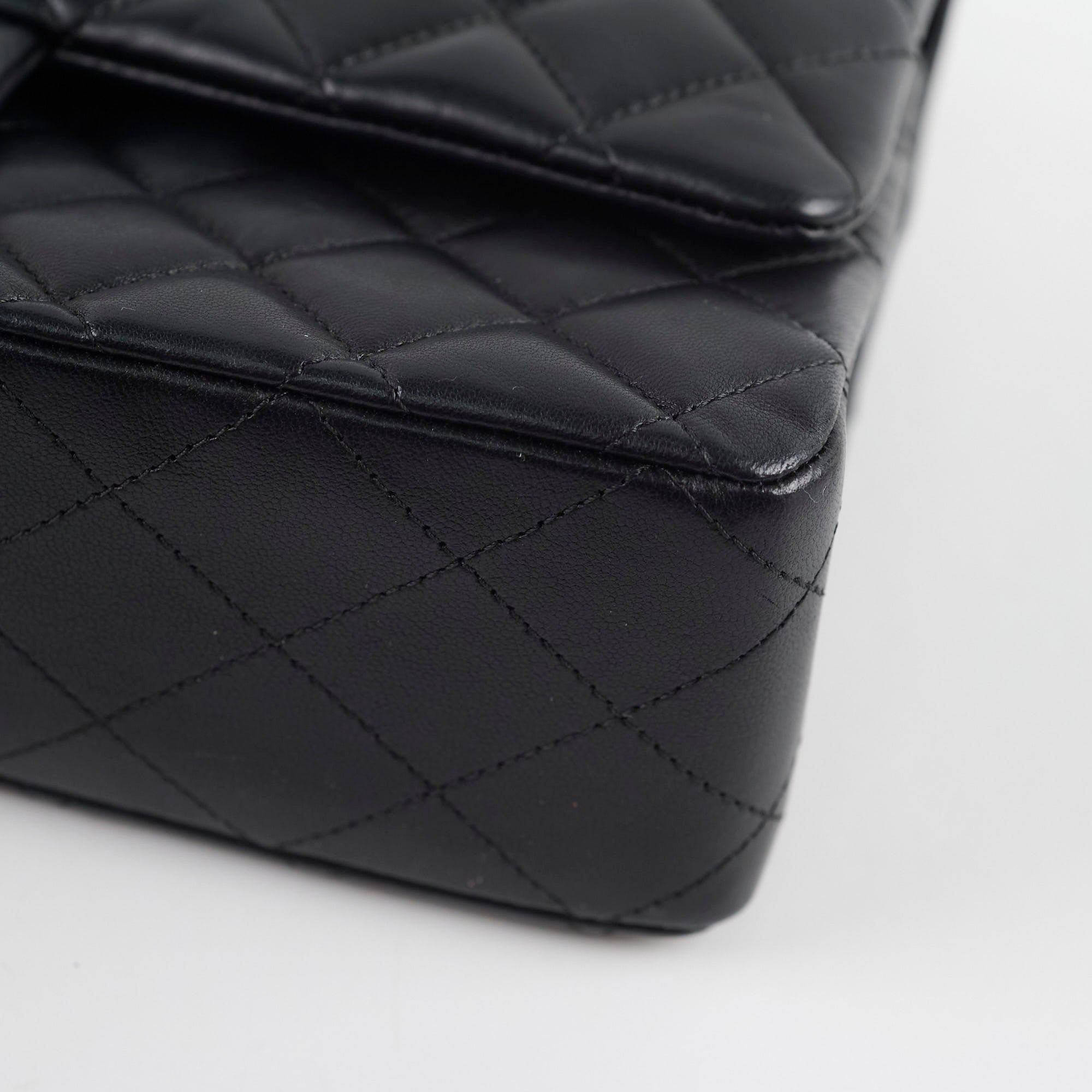 Chanel Classic Double Flap Bag Lambskin Leather Black 23cm - Luxury Designer Handbag for Women, Perfect for Evening Events & Special Occasions