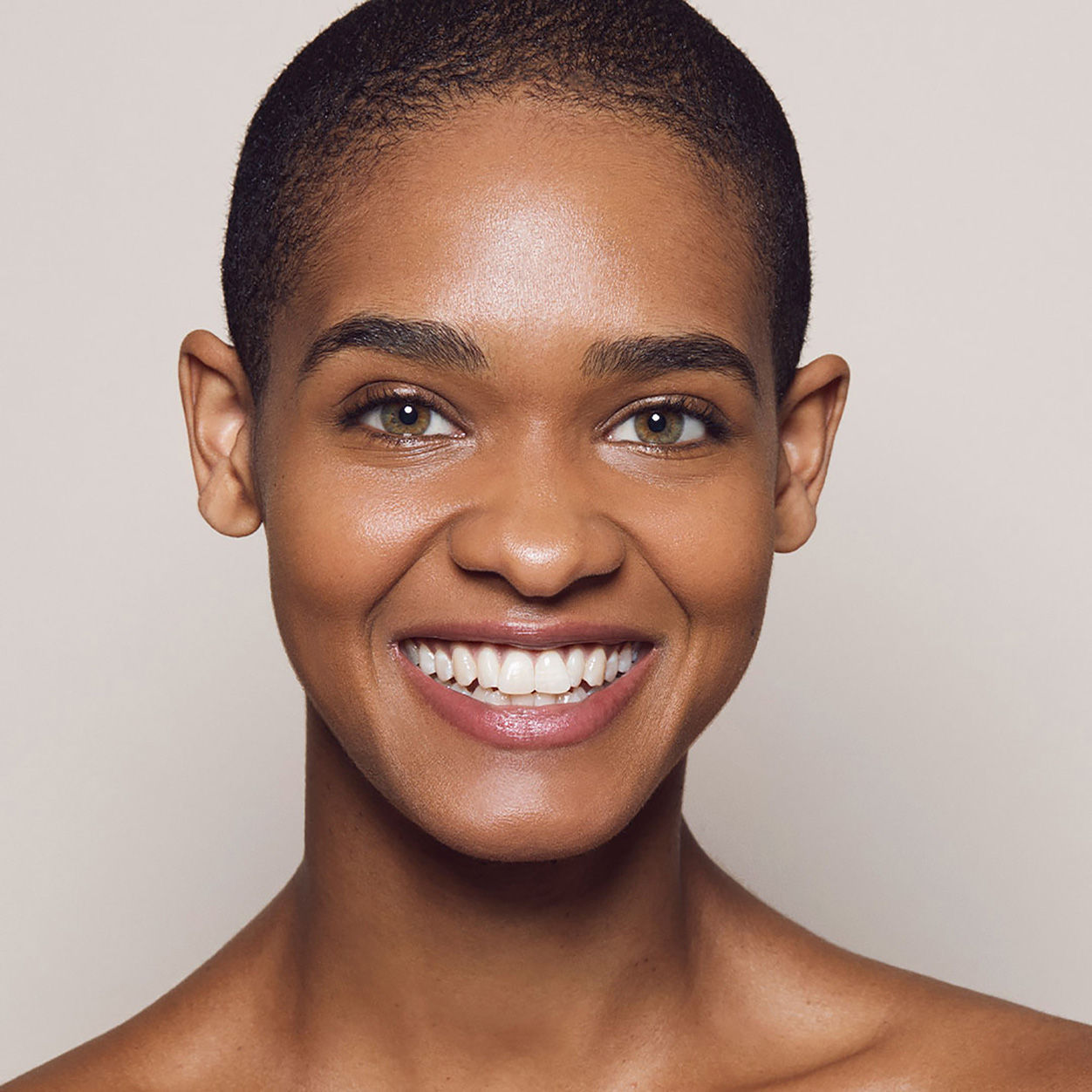 Best Invisible Touch Liquid Foundation - Lightweight, Full Coverage Makeup for Flawless Skin - Perfect for Daily Wear & Special Occasions