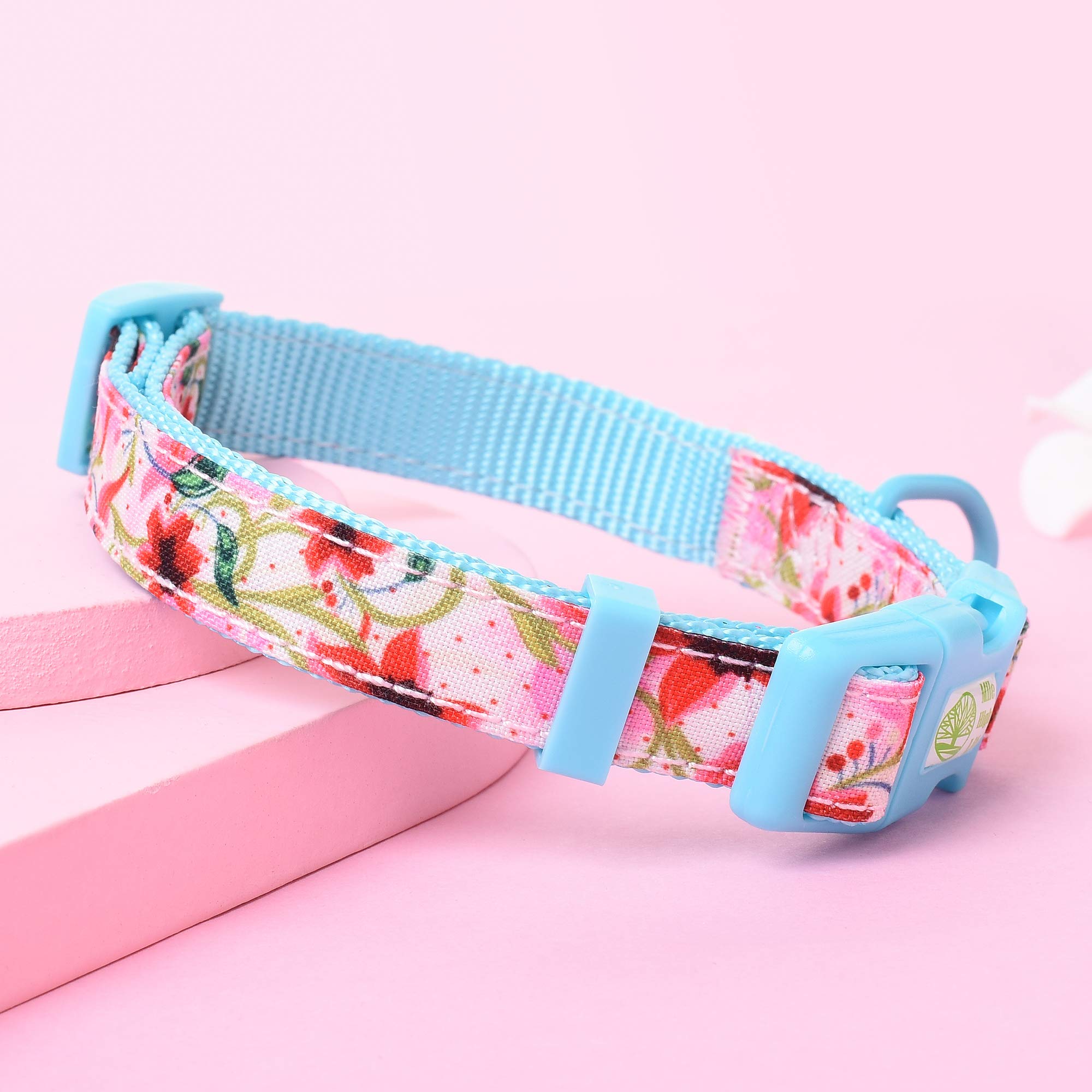 Cute Flower & Fruit Pattern Dog Collar for Medium Dogs - Soft Poly Cotton Fabric, Lightweight & Comfortable - Perfect for Daily Walks, Training & Outdoor Adventures (Lily, Size M)