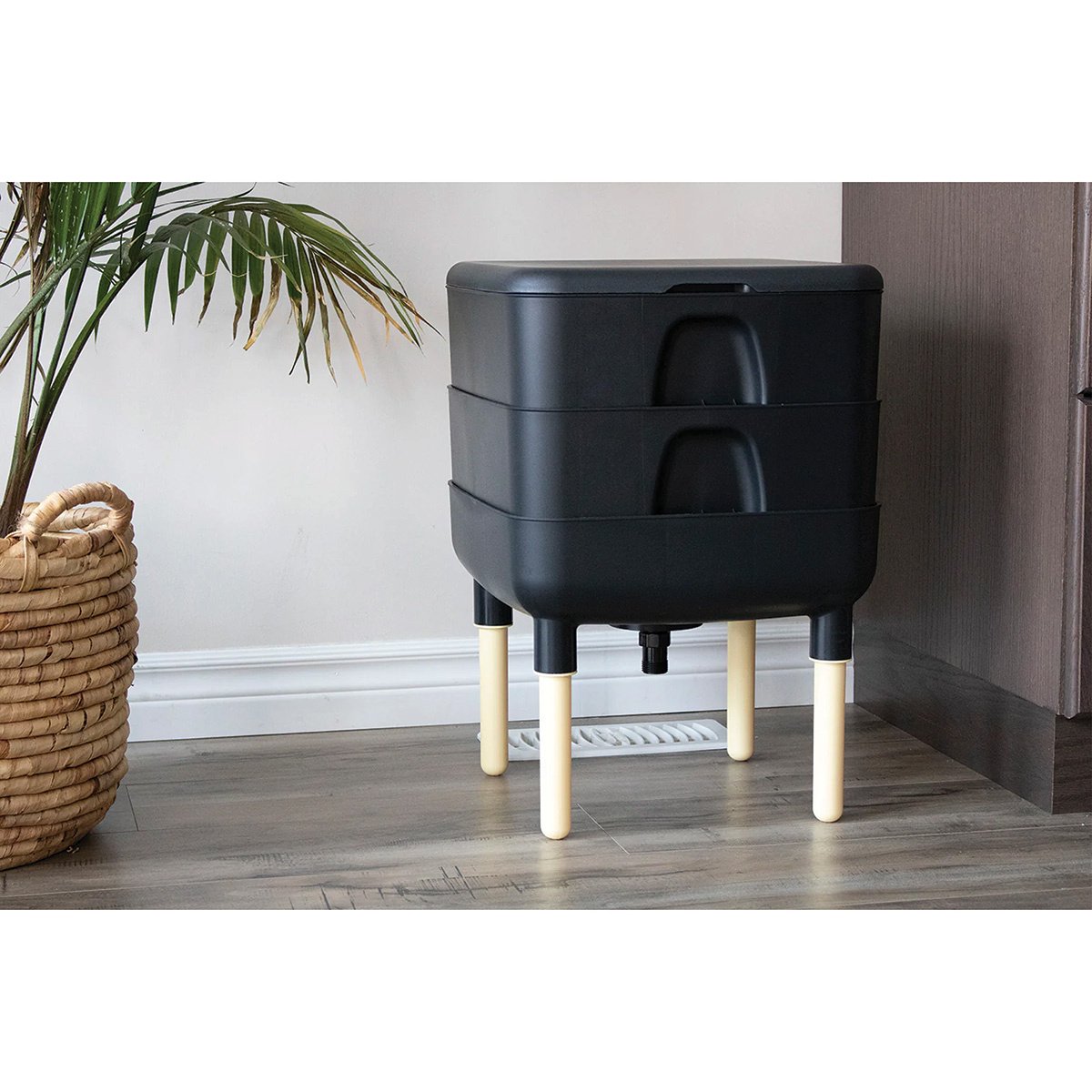 FCMP Essential Living Composter - Outdoor Indoor Kitchen Compost Bin for Organic Waste, Eco-Friendly Composting Solution for Garden, Home & Sustainable Lifestyle