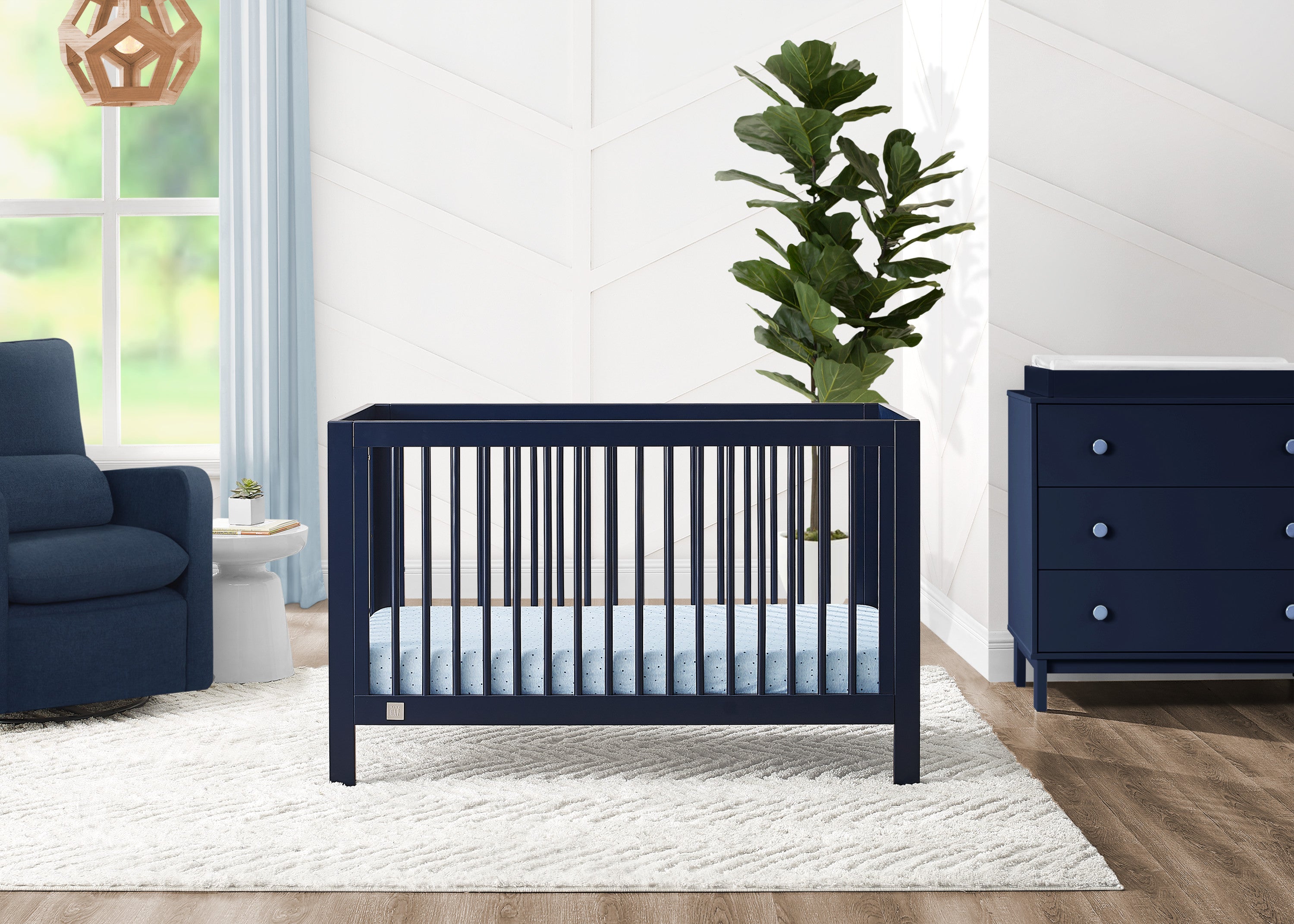 babyGap Charlie 6-in-1 Convertible Crib - Toddler Bed & Daybed - Safe Nursery Furniture for Newborn to Teen - Perfect for Baby Rooms & Daycare Centers