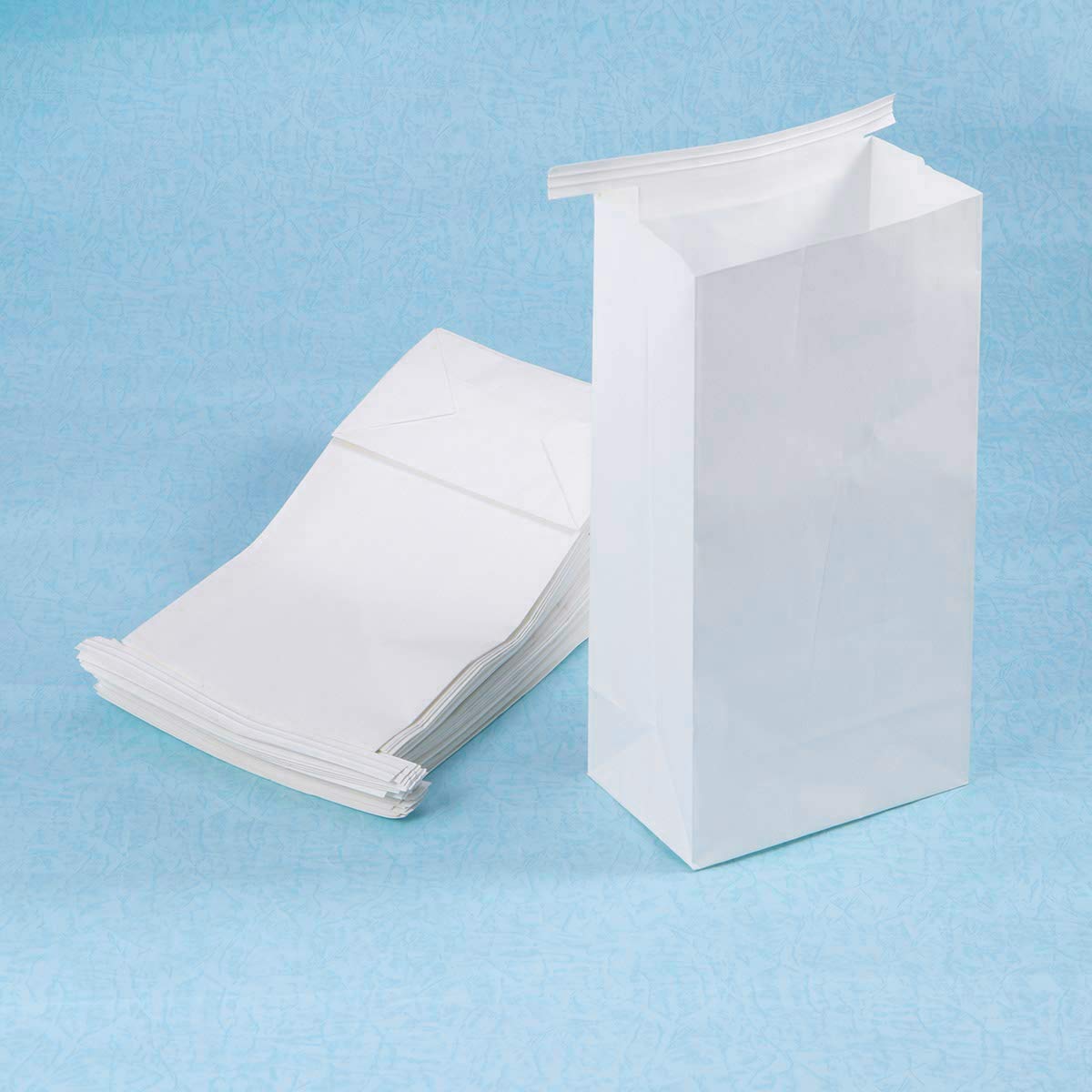 30Pcs Disposable Motion Sickness Bags - Lightweight & Durable Travel Vomit Bags for Airplane, Car & Boat - Perfect for Nausea Relief for Kids, Pregnant Women & Hangovers
