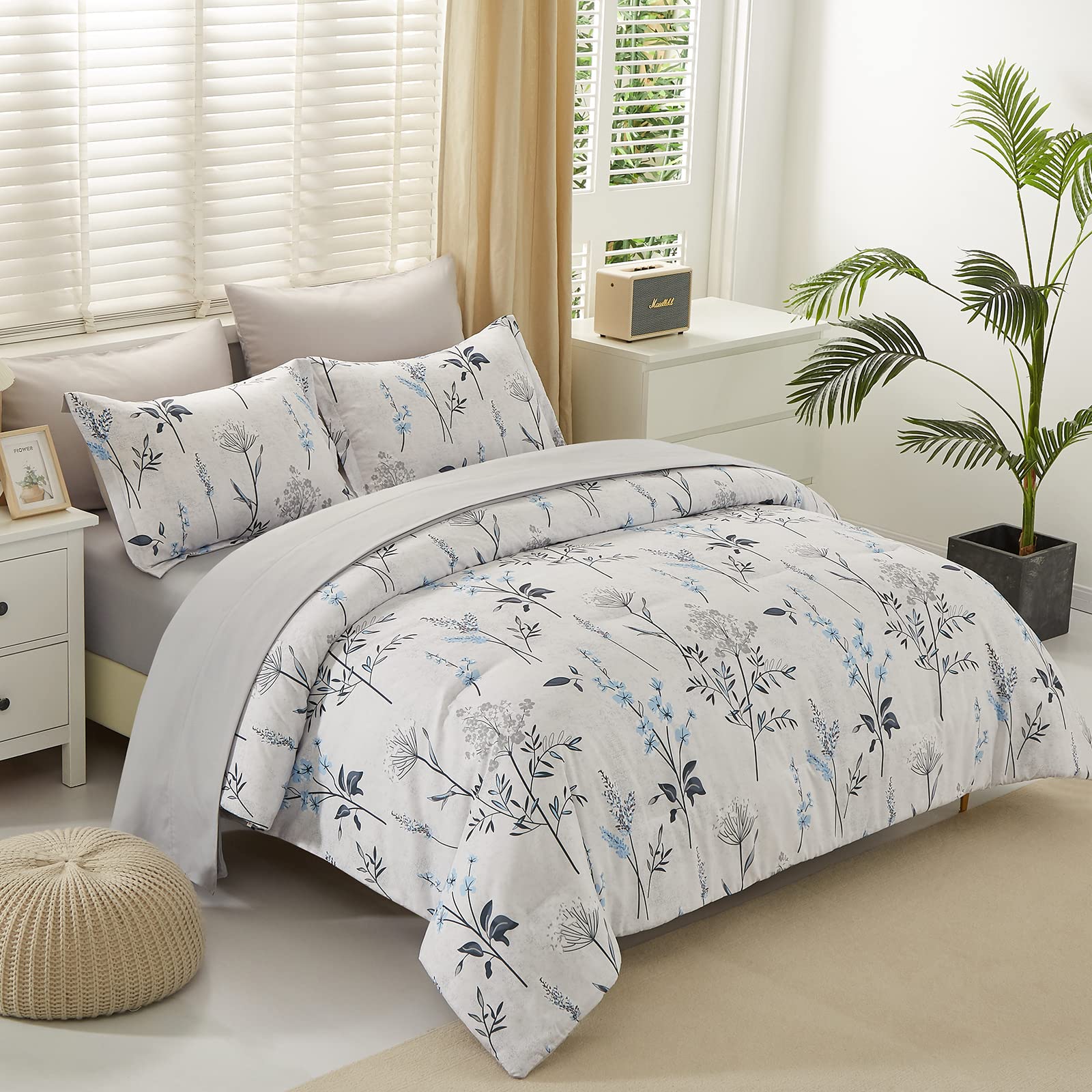 ENUULLAO 7-Piece Queen Size Bed in a Bag Set - Light Gray & Blue Print Microfiber Comforter with Sheets & Pillowcases | Soft, Smooth & Breathable | Perfect for Master Bedroom, Guest Room & Dorm Decor