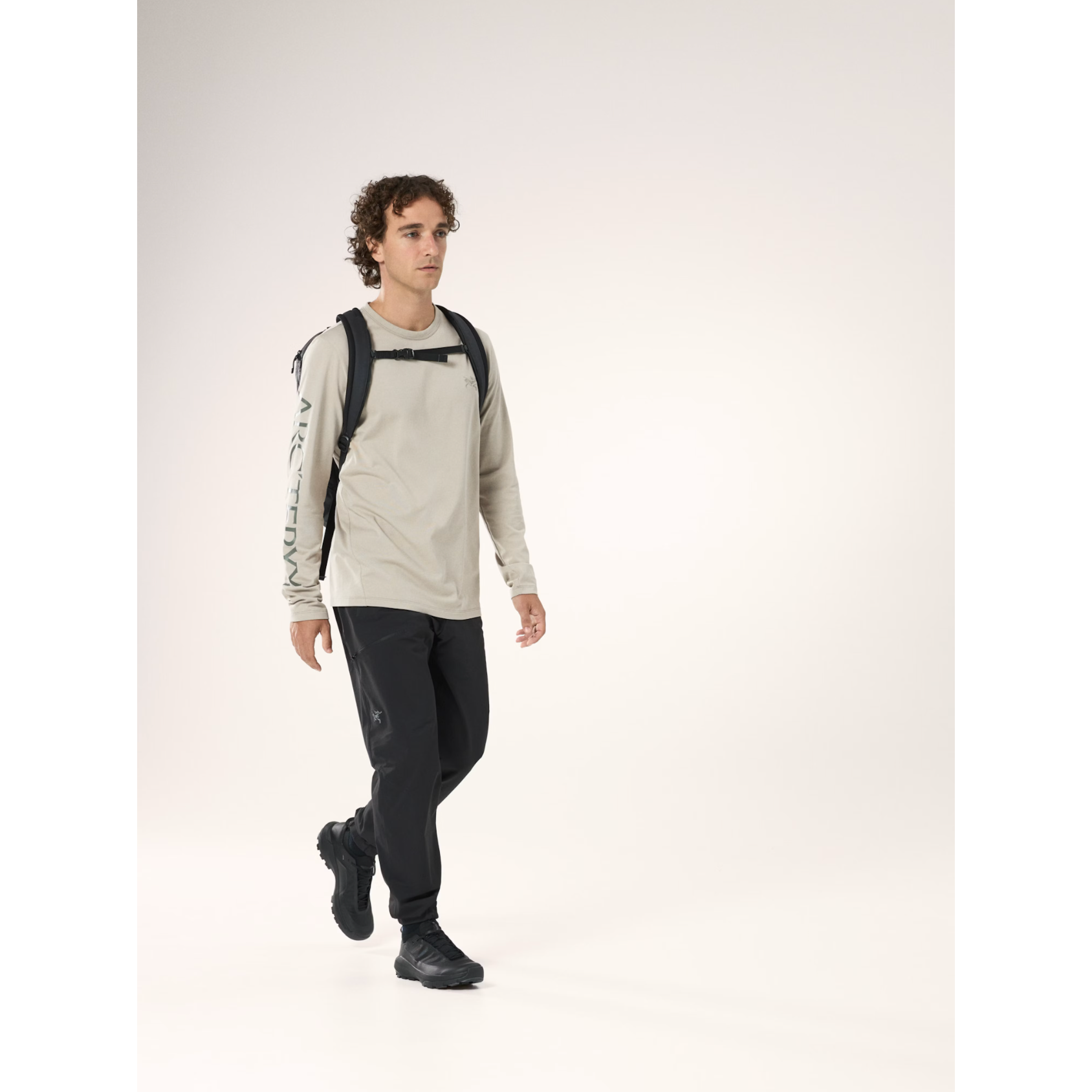 Arc'teryx Men's Gamma Jogger Pants - Lightweight, Water-Resistant & Breathable Outdoor Jogging Pants for Hiking, Running & Casual Wear