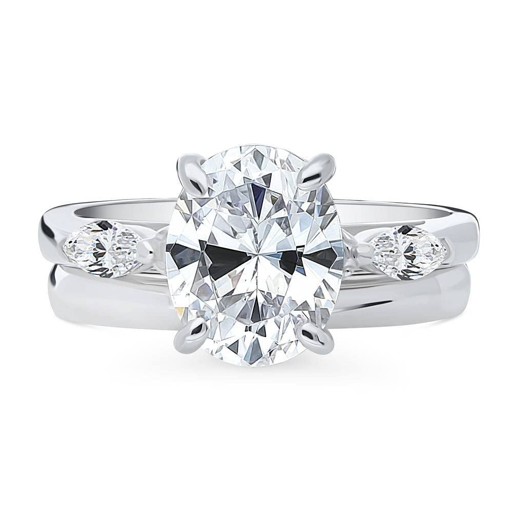 BERRICLE Sterling Silver 3-Stone Oval Cut Cubic Zirconia Engagement Ring Set for Women, 2.5 Carat CZ Wedding Band, Rhodium Plated Size 4-10 - Perfect for Proposals, Anniversaries & Bridal Jewelry