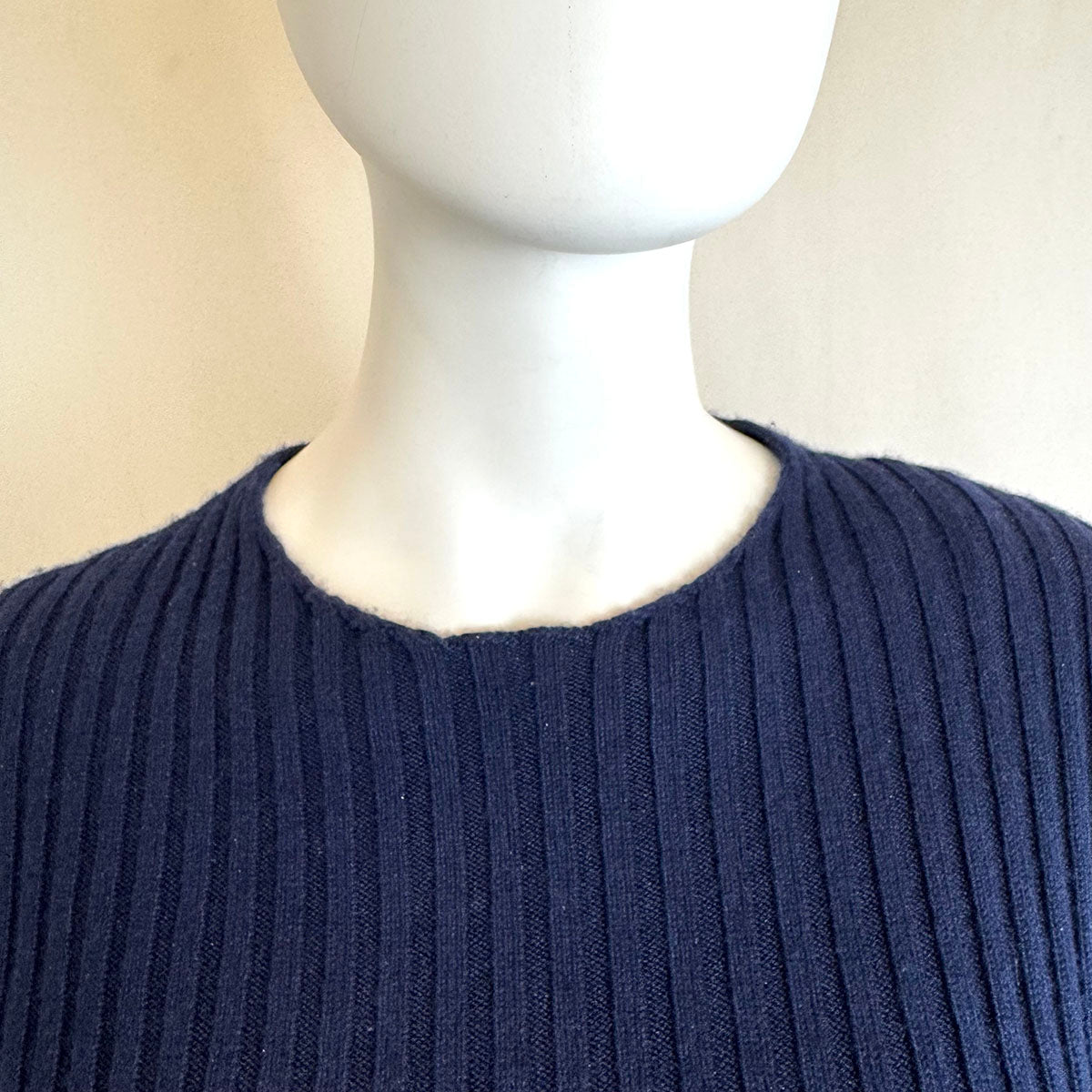The Row Women's Cashmere Sweater - Soft & Cozy Winter Pullover for Casual & Office Wear | Perfect for Layering & Cold Weather