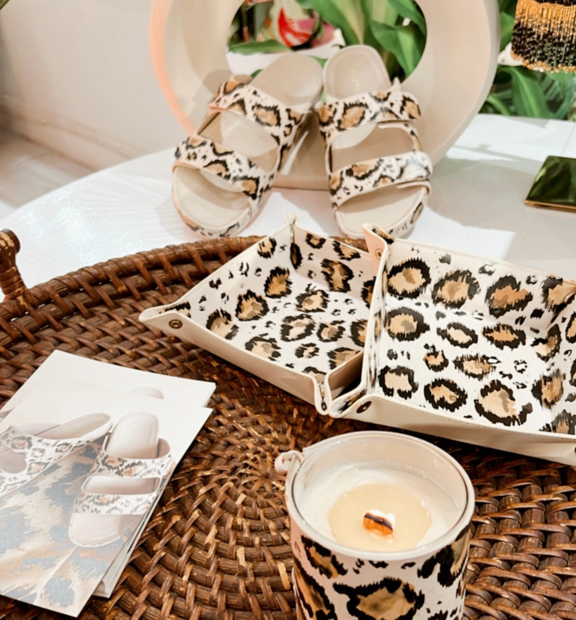 Felina Beige Serving Trays - Elegant Decorative Tray for Dining, Coffee Table, and Home Decor | Perfect for Entertaining, Breakfast in Bed, and Displaying Decor
