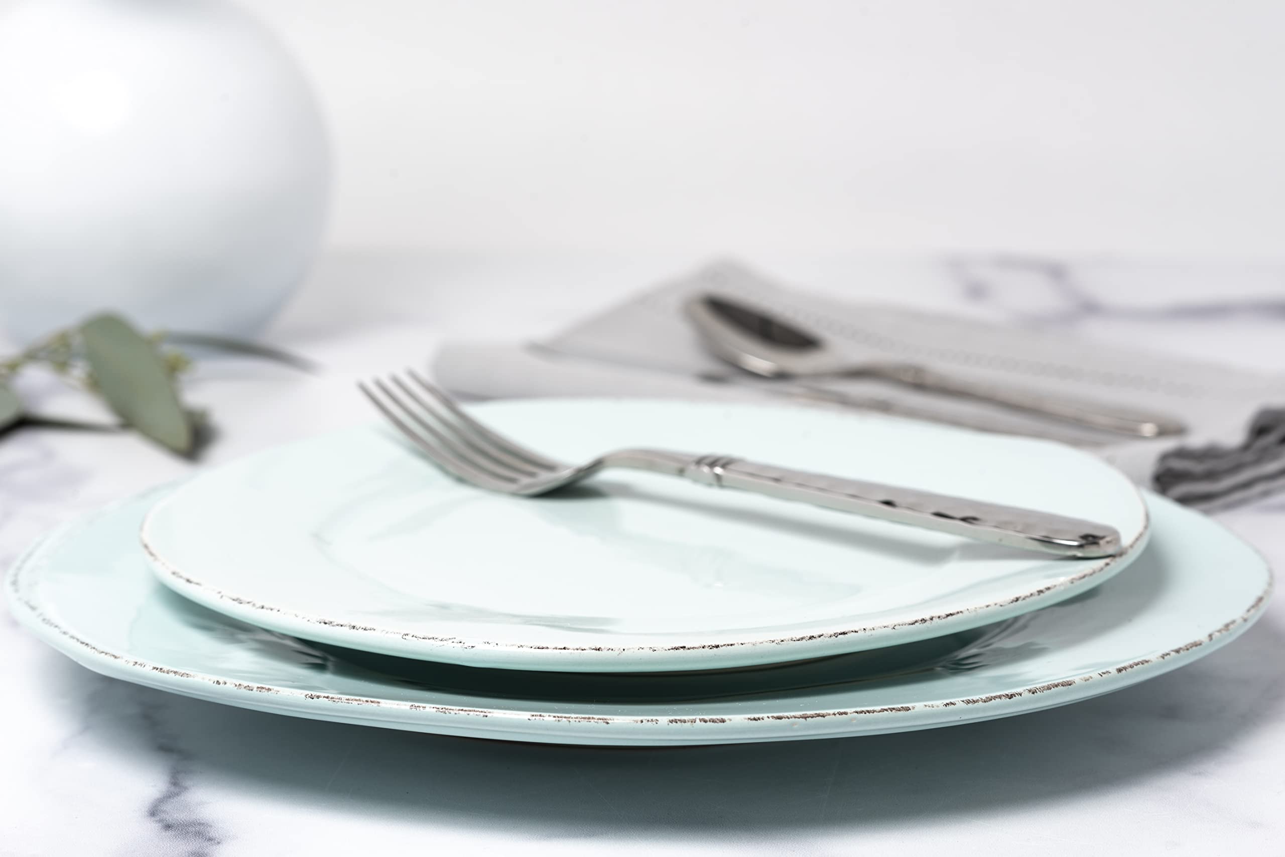 Vietri Aqua 4-Piece Dinnerware Set - Blue Stoneware Plates & Bowls, Microwave & Dishwasher Safe for Everyday Dining & Entertaining