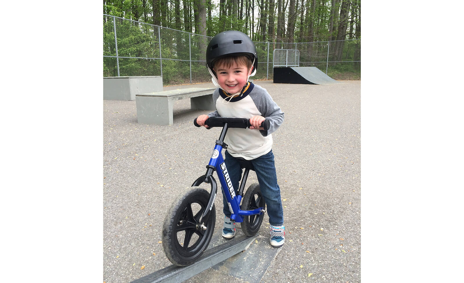 Strider 12 Sport Balance Bike for Kids - Lightweight Aluminum Frame, Adjustable Seat & No Pedals - Perfect for Toddler Learning to Ride, Outdoor Play & Backyard Fun