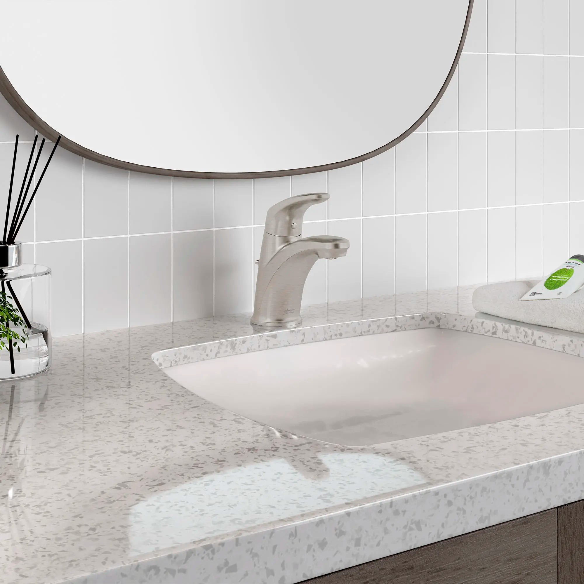 Colony PRO Single Hole Bathroom Faucet with Lever Handle - 1.2 GPM Low Flow Water-Saving Design - Perfect for Small Bathrooms, Powder Rooms & Vanities