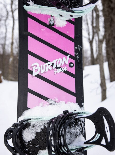 Burton Junior's Smalls Snowboard 2025 - Kids & Youth Snowboard for Beginners | Lightweight & Durable for Snowboarding Lessons, Park Rides & Family Winter Vacations