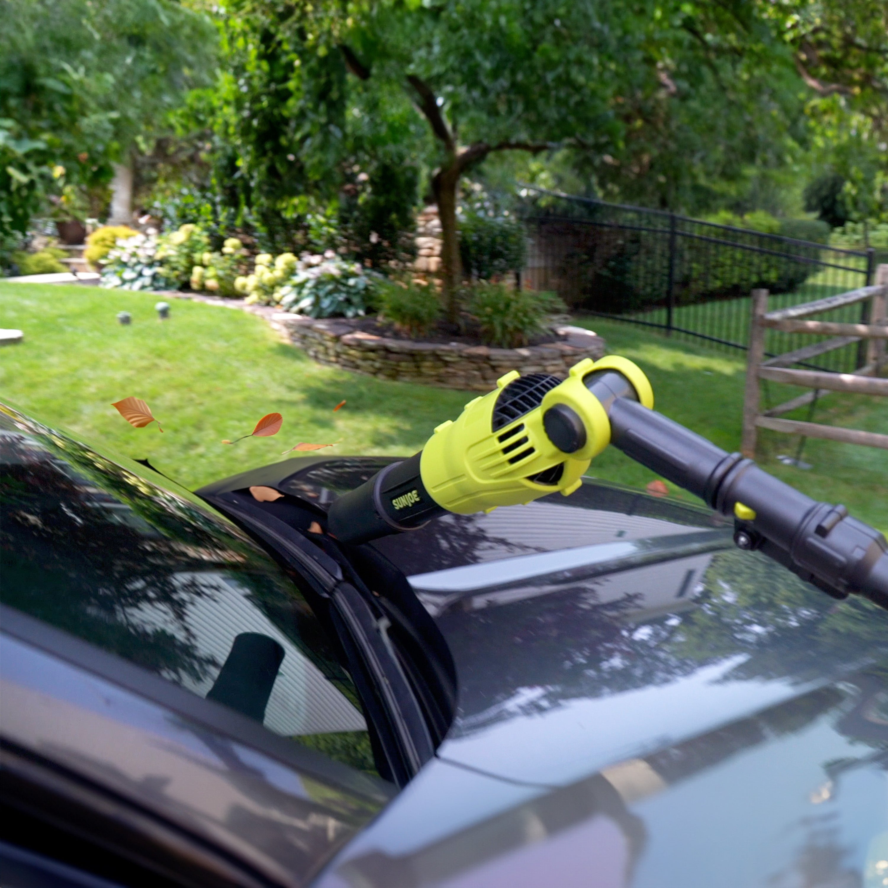 Sun Joe 24V TBP LTE 2-in-1 Cordless Handheld & Pole Leaf Blower Kit with 2.0Ah Battery & Charger | 3 Nozzle Attachments | Ideal for Yard Cleaning, Patio Maintenance & Driveway Debris Removal