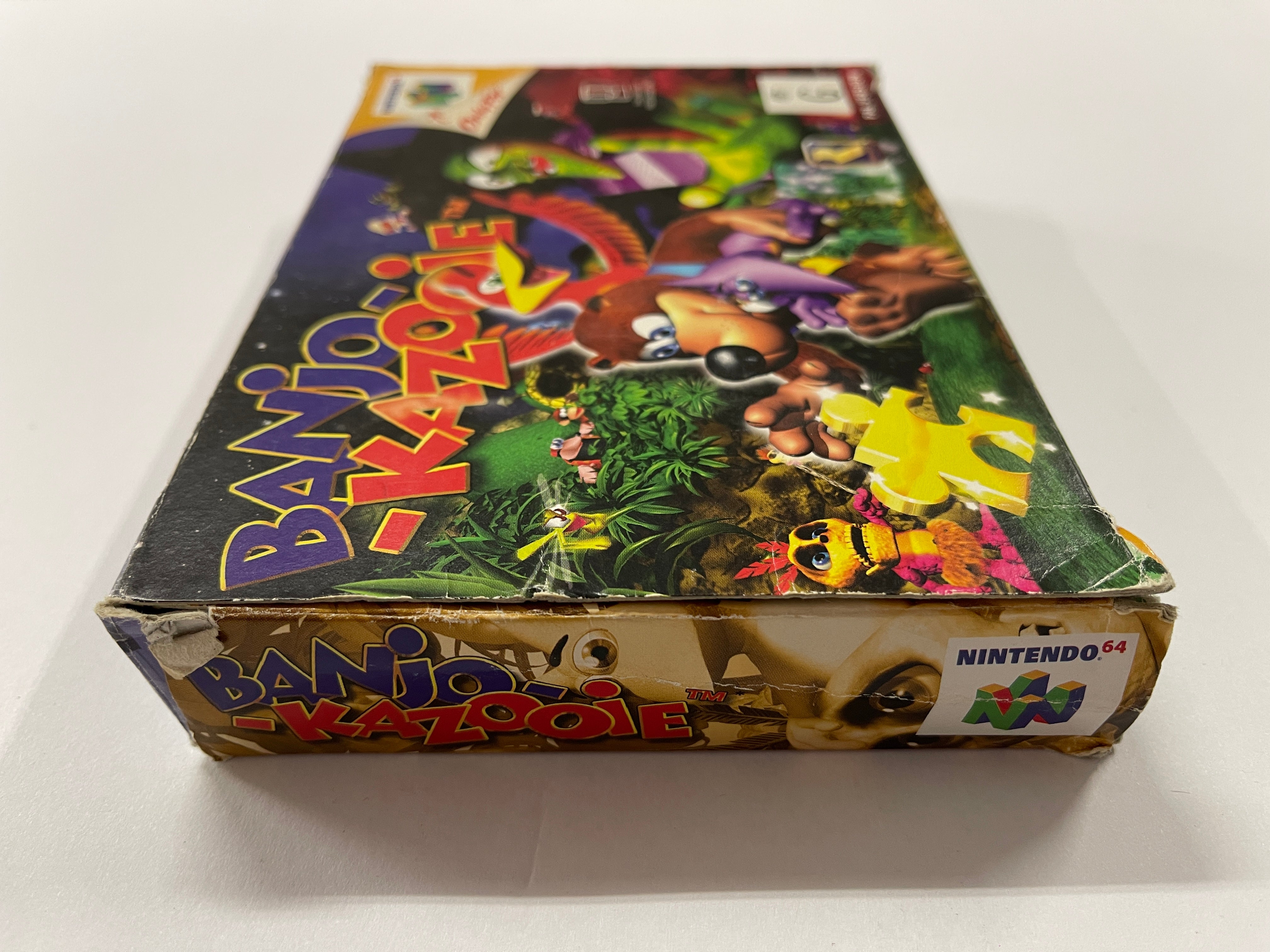 Original Banjo Kazooie Video Game - Complete in Box - Classic N64 Collectible for Retro Gaming Enthusiasts - Perfect for Nostalgic Playthroughs and Gaming Collections