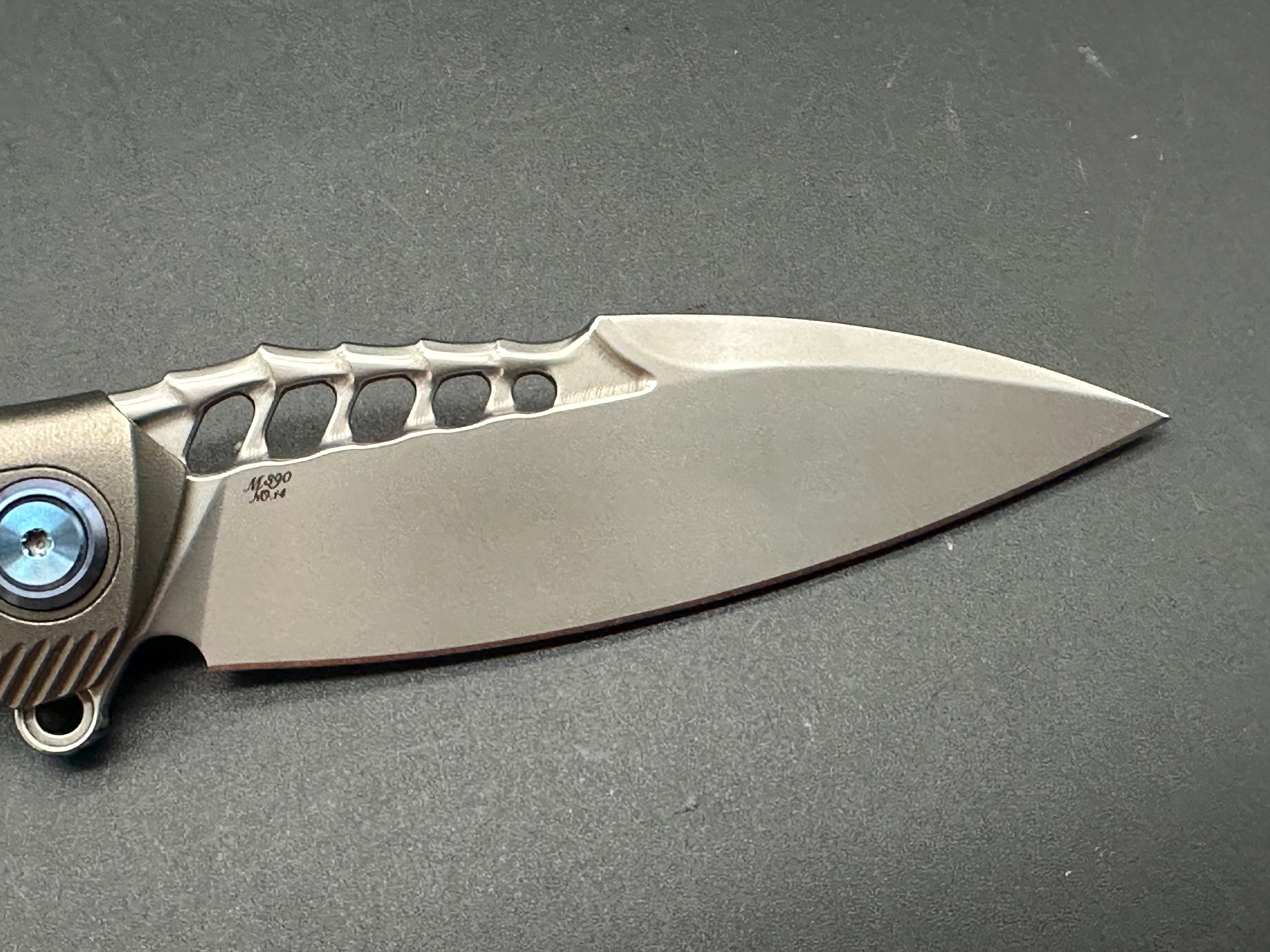 Rike Thor 7 B/CF Folding Knife - Premium M390 Steel Blade & Carbon Fiber Handle - EDC, Outdoor Survival, Camping, Hunting Gear