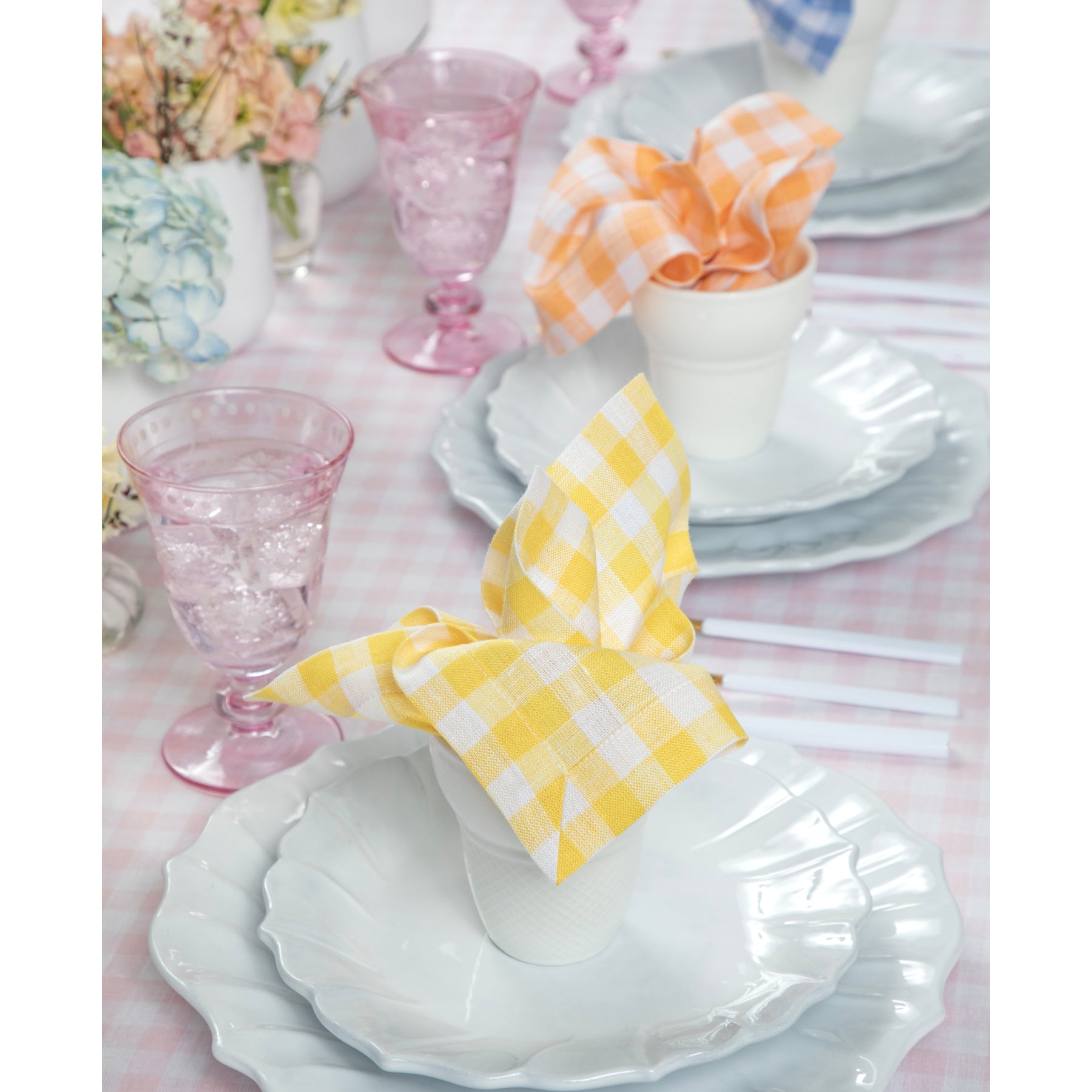 Premium Gingham Checkered Napkins Set of 4 - 100% Cotton Kitchen & Dining Cloth for Parties, Picnics, and Everyday Use