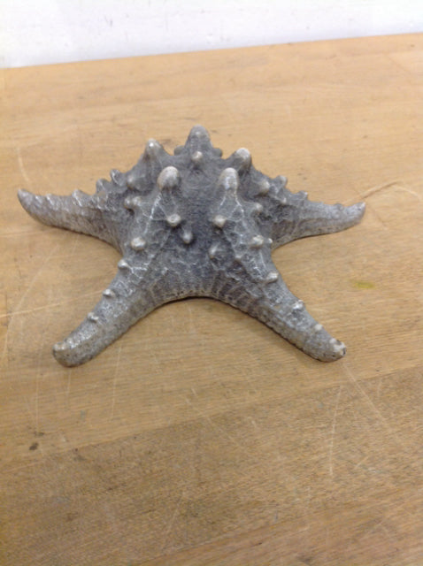 5 Pack Grey Resin Starfish Decorations - Perfect for Beach Themed Parties, Coastal Home Decor, and DIY Crafts
