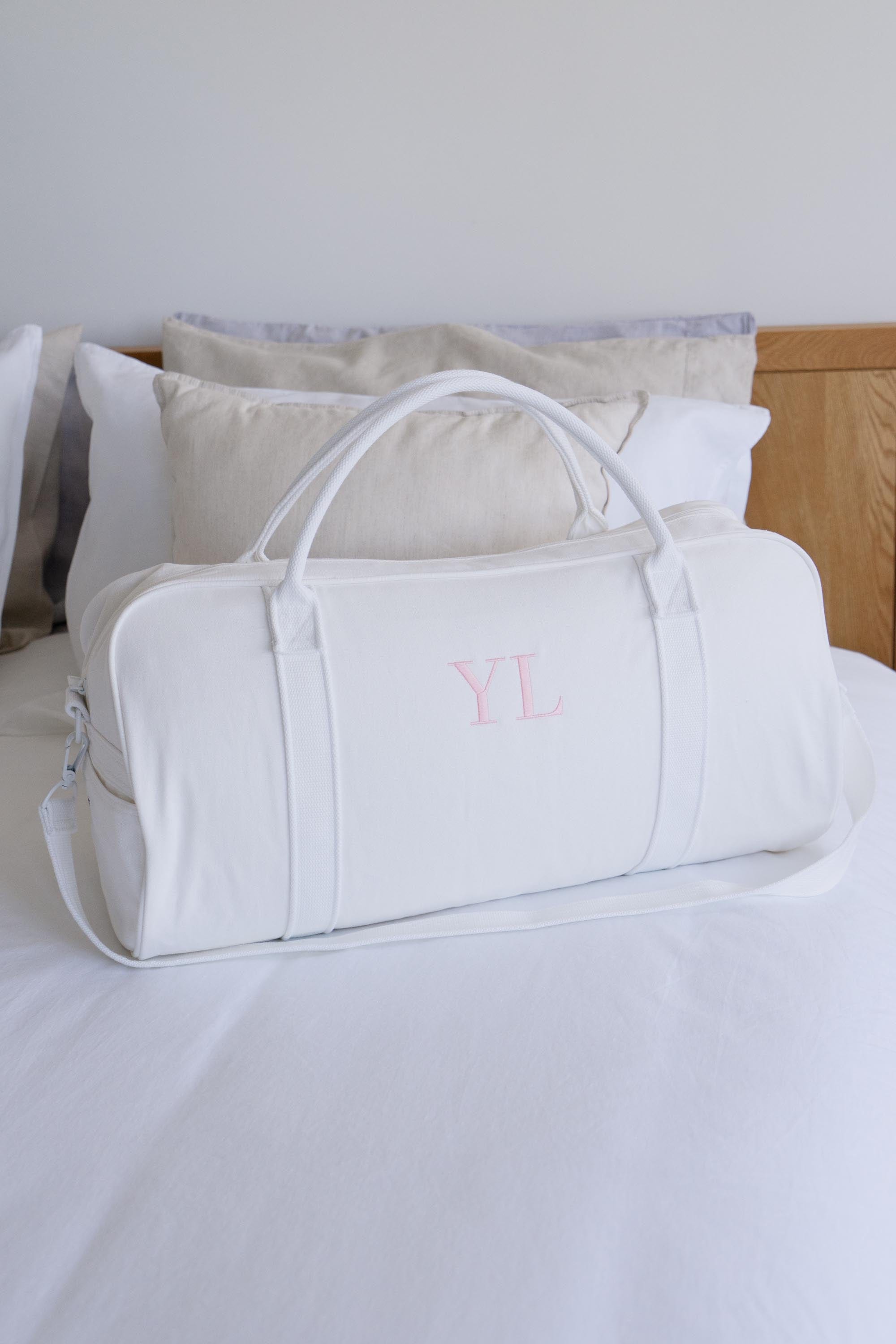 Custom Personalized Duffle Bag - Monogrammed Travel Gym Bag for Men & Women - Perfect for Workouts, Travel & Sports Gear Storage