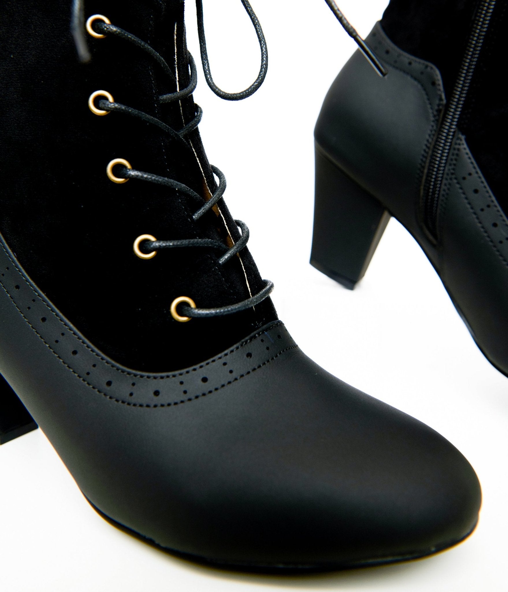 Vintage Black Faux Leather Victorian Ankle Boots for Women - Gothic Steampunk Fashion, Cosplay & Retro Outfits