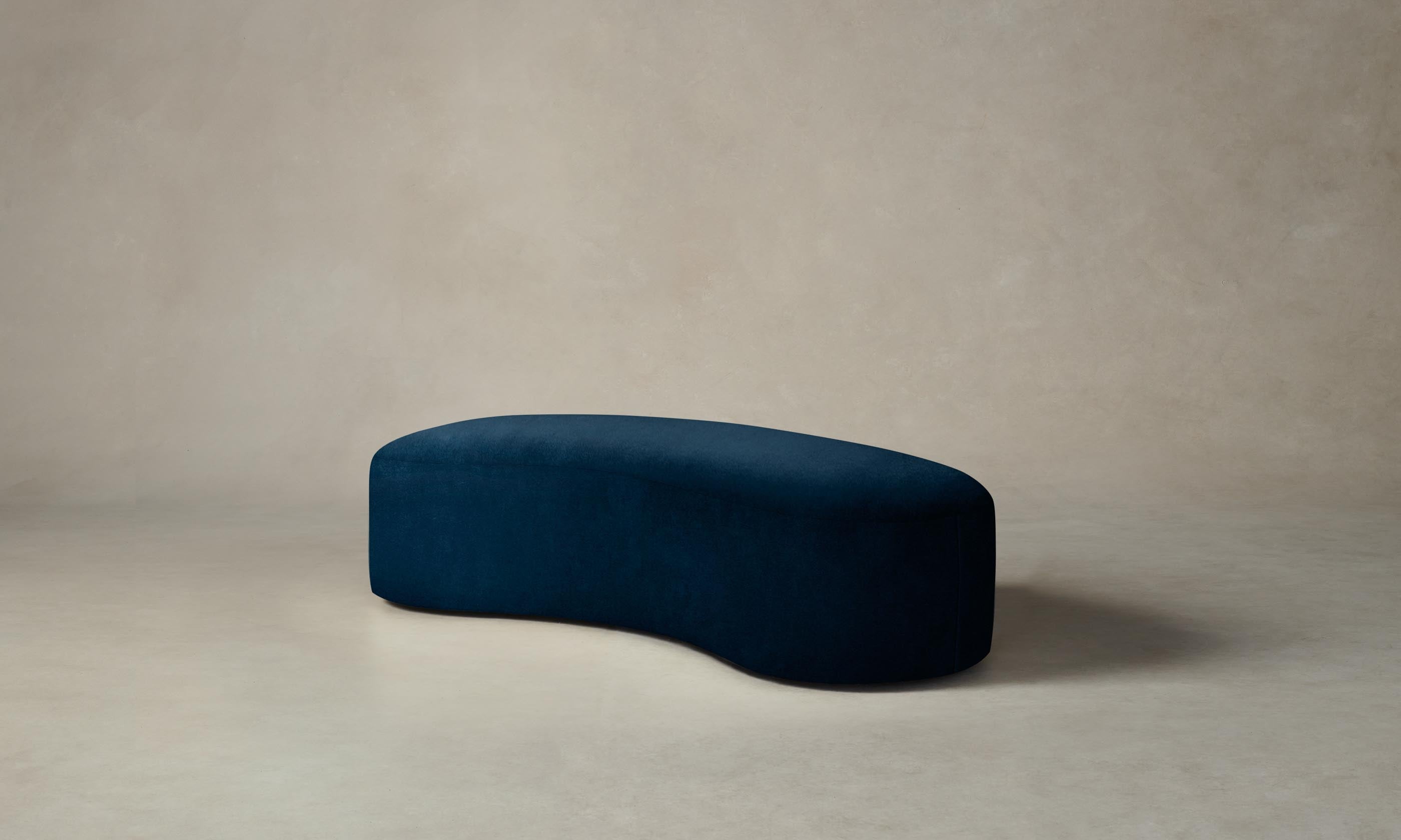 Chelsea Daybed with Mohair Upholstery – Stylish and Comfortable Sofa Bed for Living Room, Guest Room, or Home Office