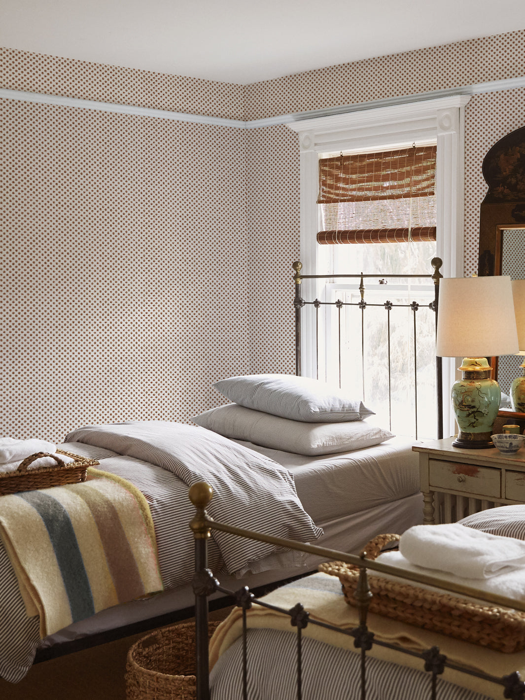Chris Benz 'Ditsy Flower' Red Wallpaper - Vintage Floral Peel and Stick Wallpaper for Bedroom, Living Room & Nursery Decor