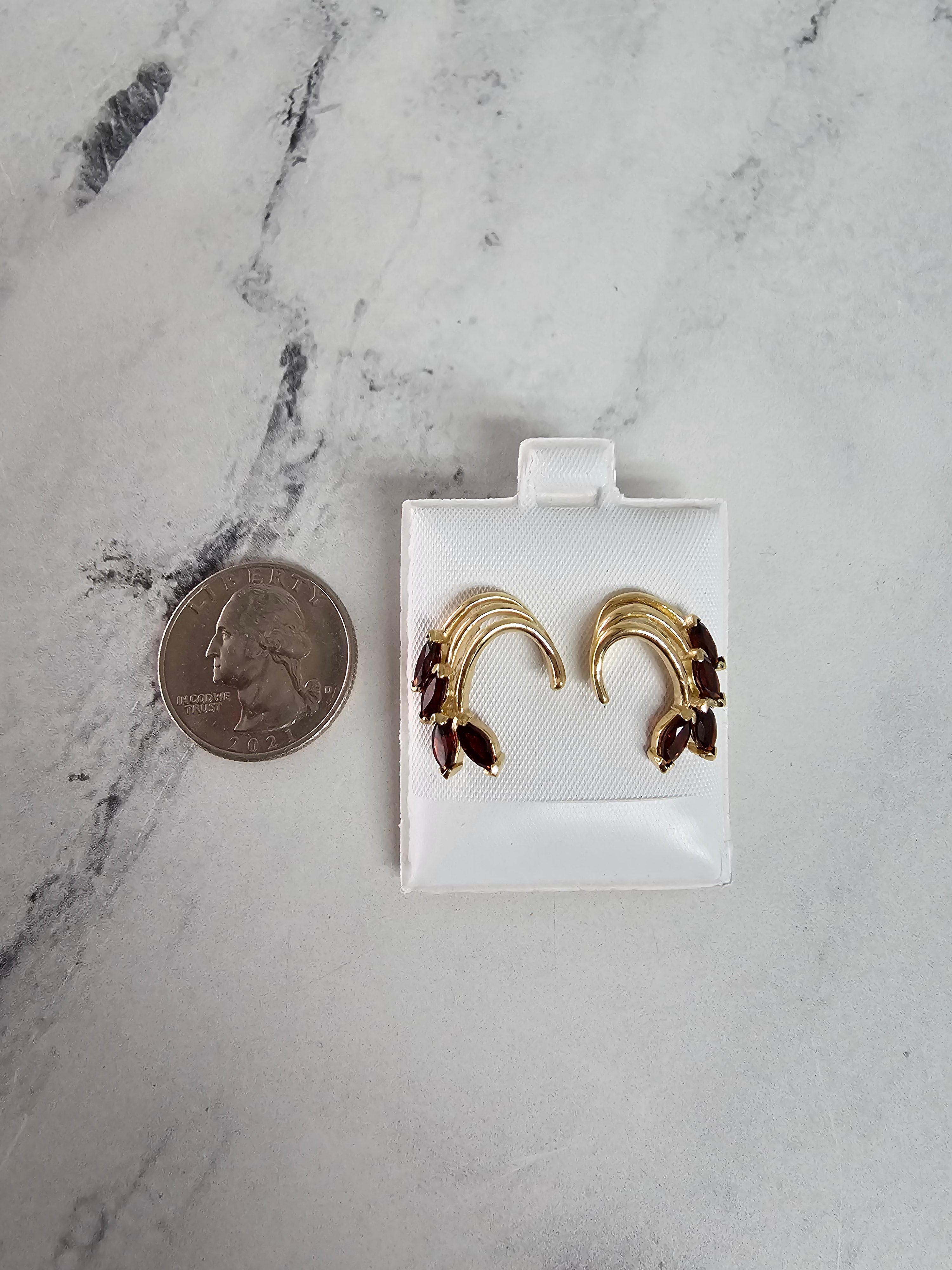 2 Carat Garnet Stud Earrings in 14K Yellow Gold - Elegant Dangling Jewelry for Women, Perfect for Parties, Weddings & Special Occasions