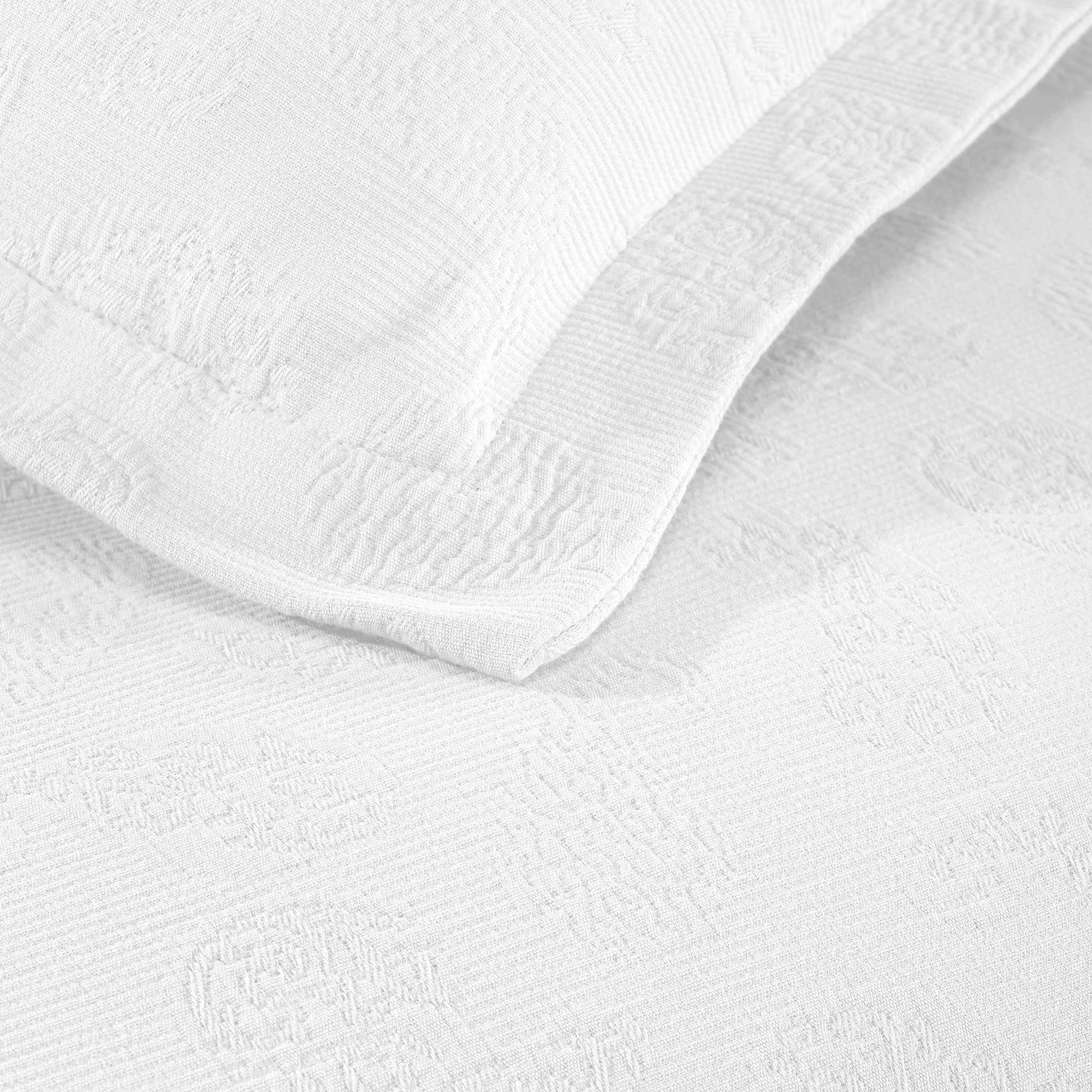 Jacquard Matelassé Paisley Cotton Bedspread Set - Queen Size Luxury Bedding Cover for Master Bedroom & Guest Room - Perfect for Home Decor, Hotel, and Airbnb Styling