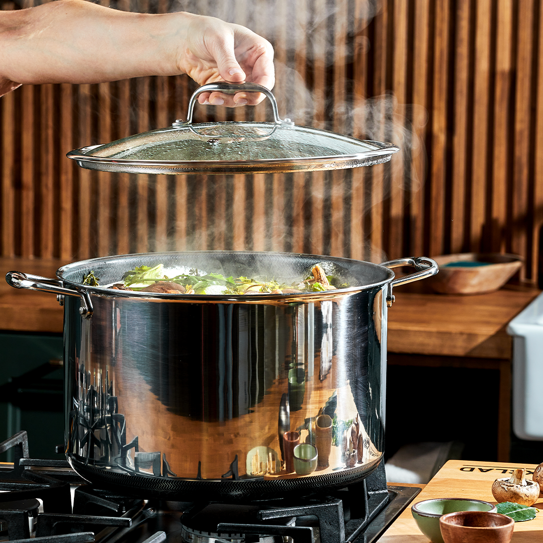 11.5 Liter Hybrid Cooking Pot with Lid - Nonstick, Durable & Versatile for Soups, Stews, Pasta & Meal Prep